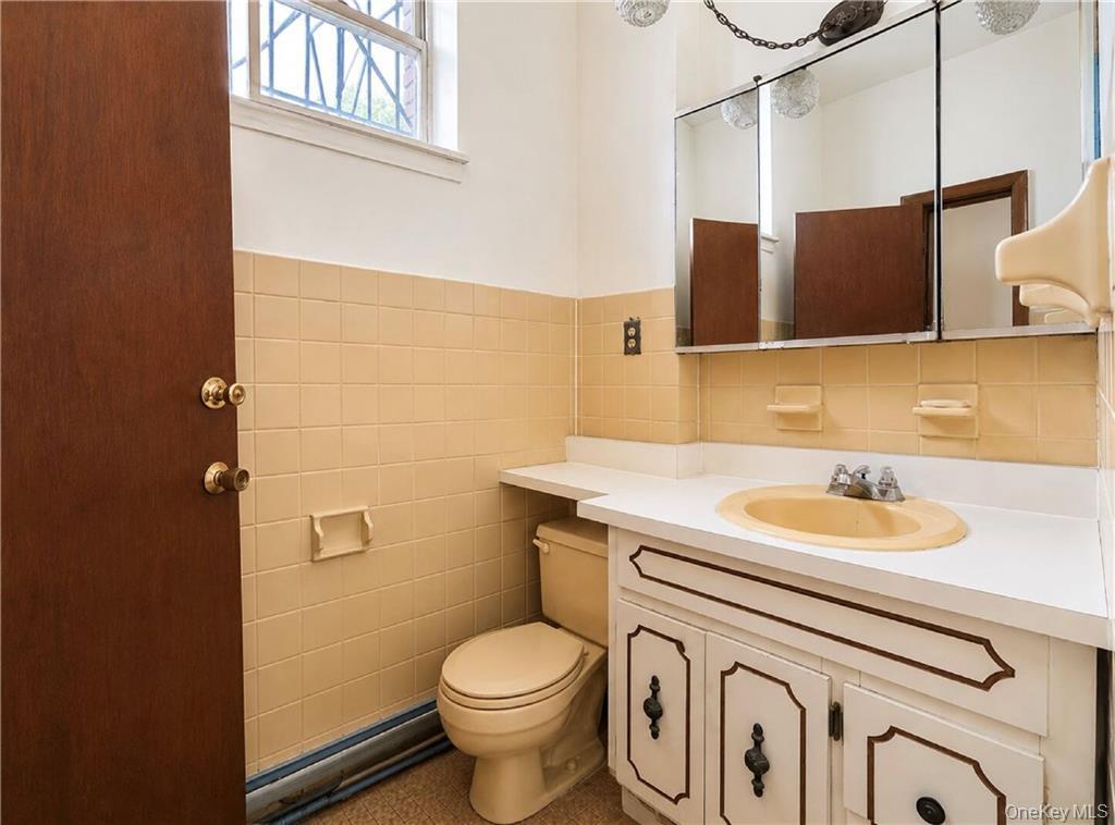 104 Albany Avenue – For Sale photo 10