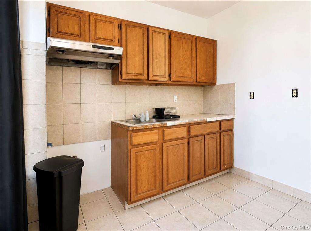 104 Albany Avenue – For Sale photo 14