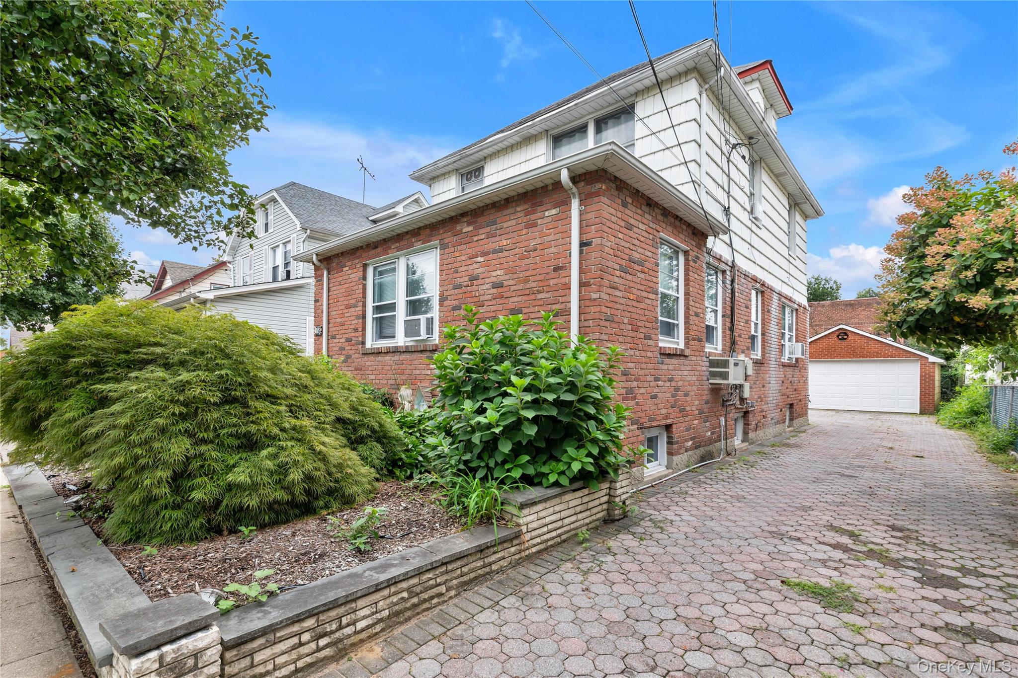 73 Liberty Avenue – For Sale photo 2