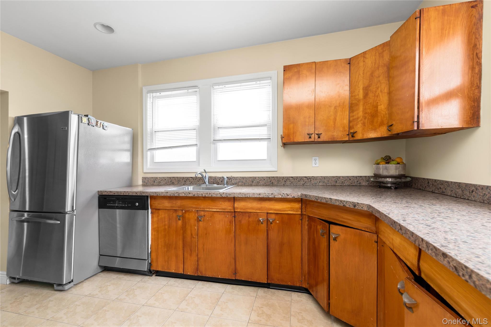 73 Liberty Avenue – For Sale photo 4