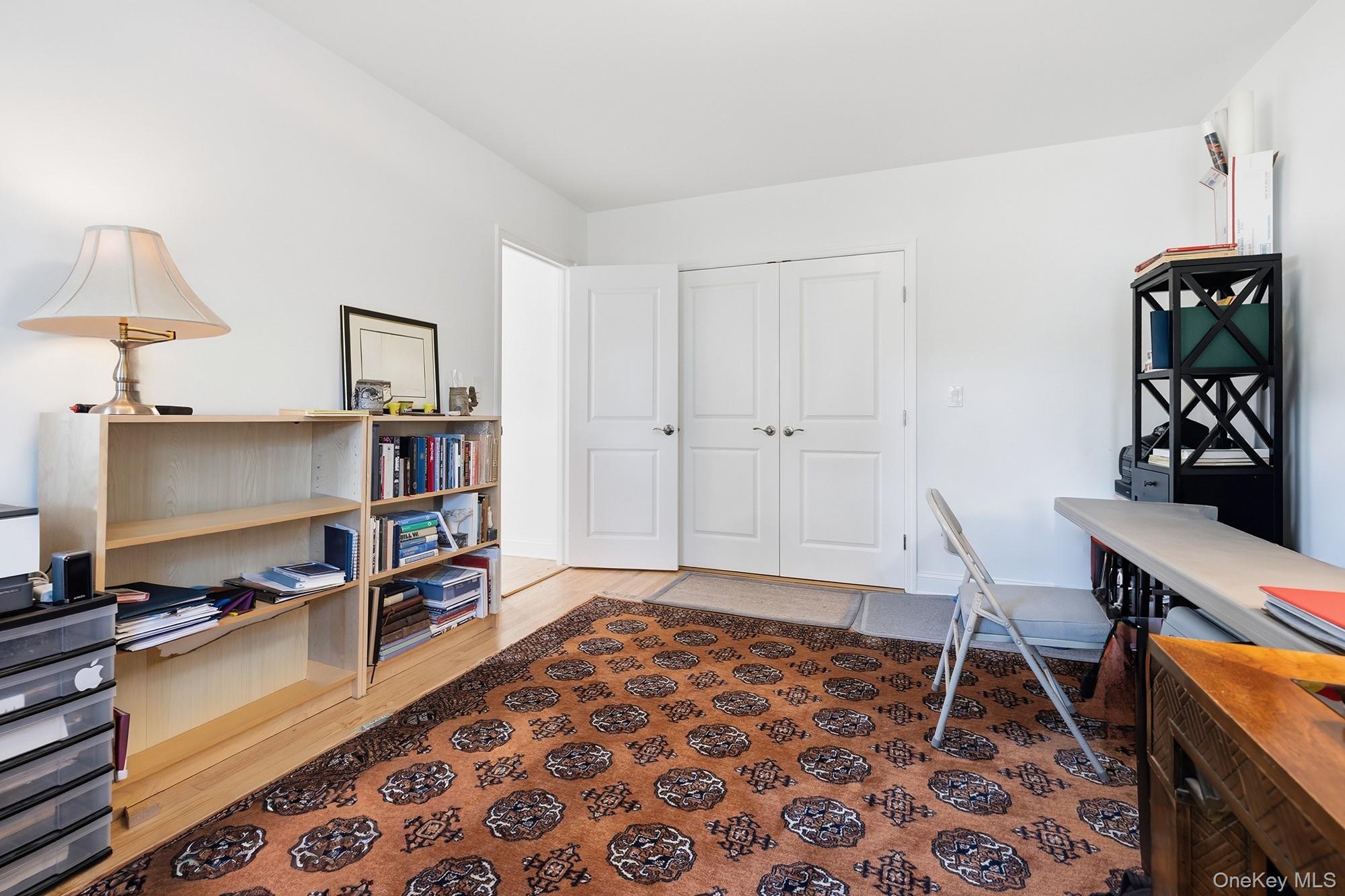 50 North Broadway, Unit 6H photo 18