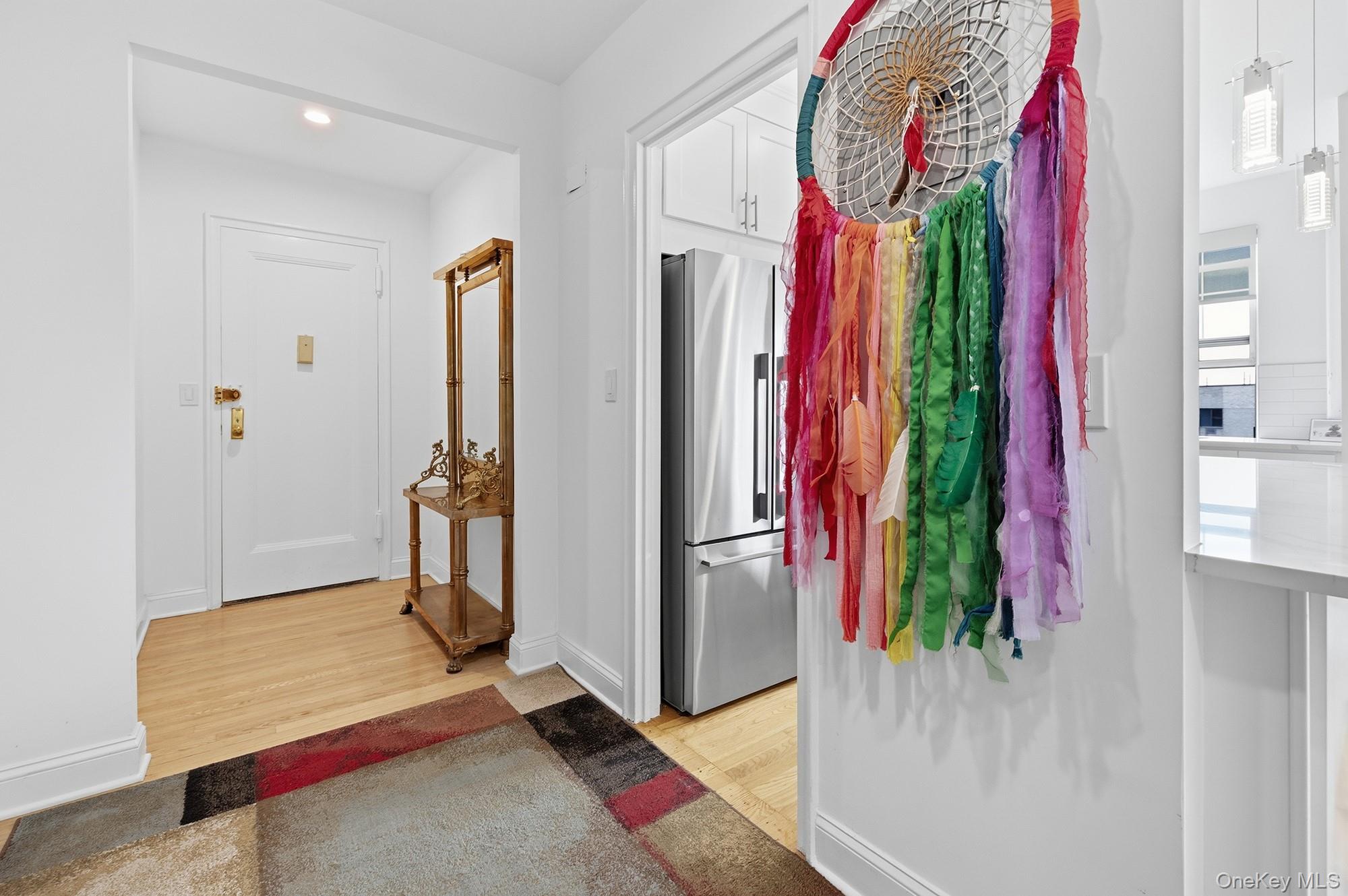 50 North Broadway, Unit 6H photo 3