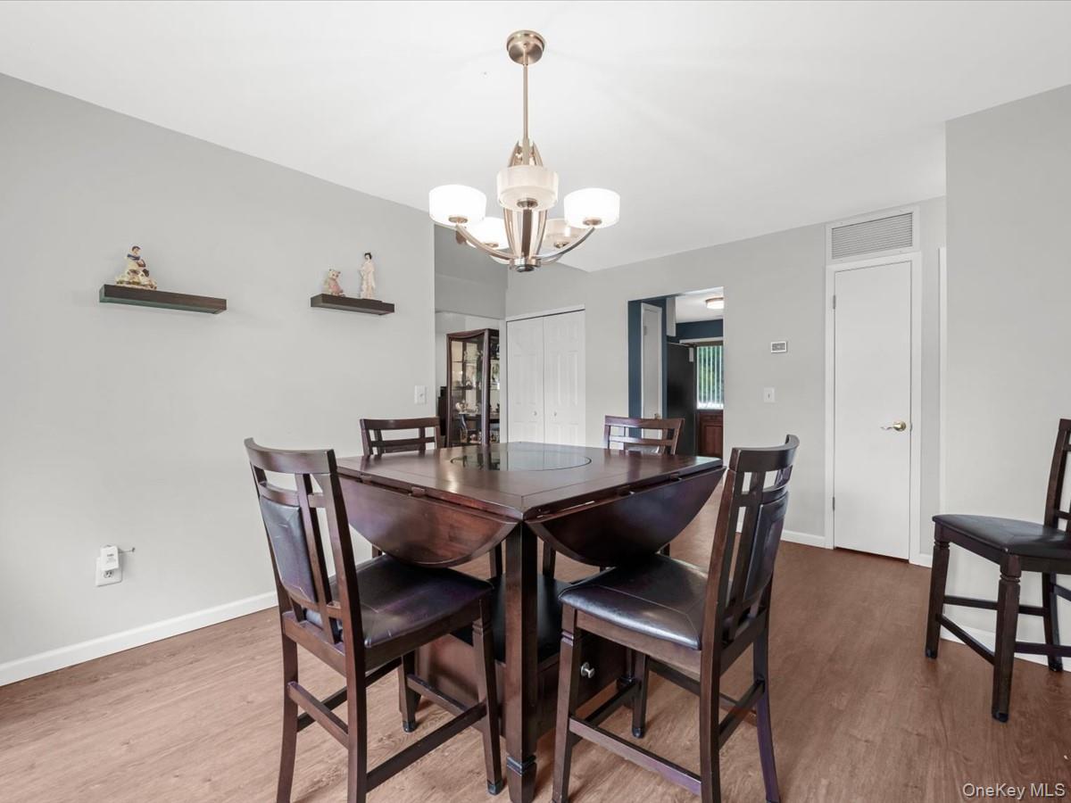112 Dari Drive – For Sale photo 12