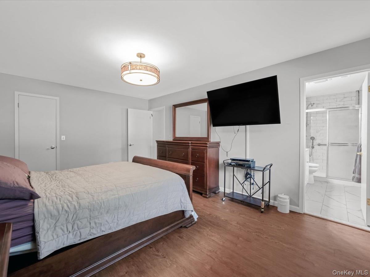 112 Dari Drive – For Sale photo 14