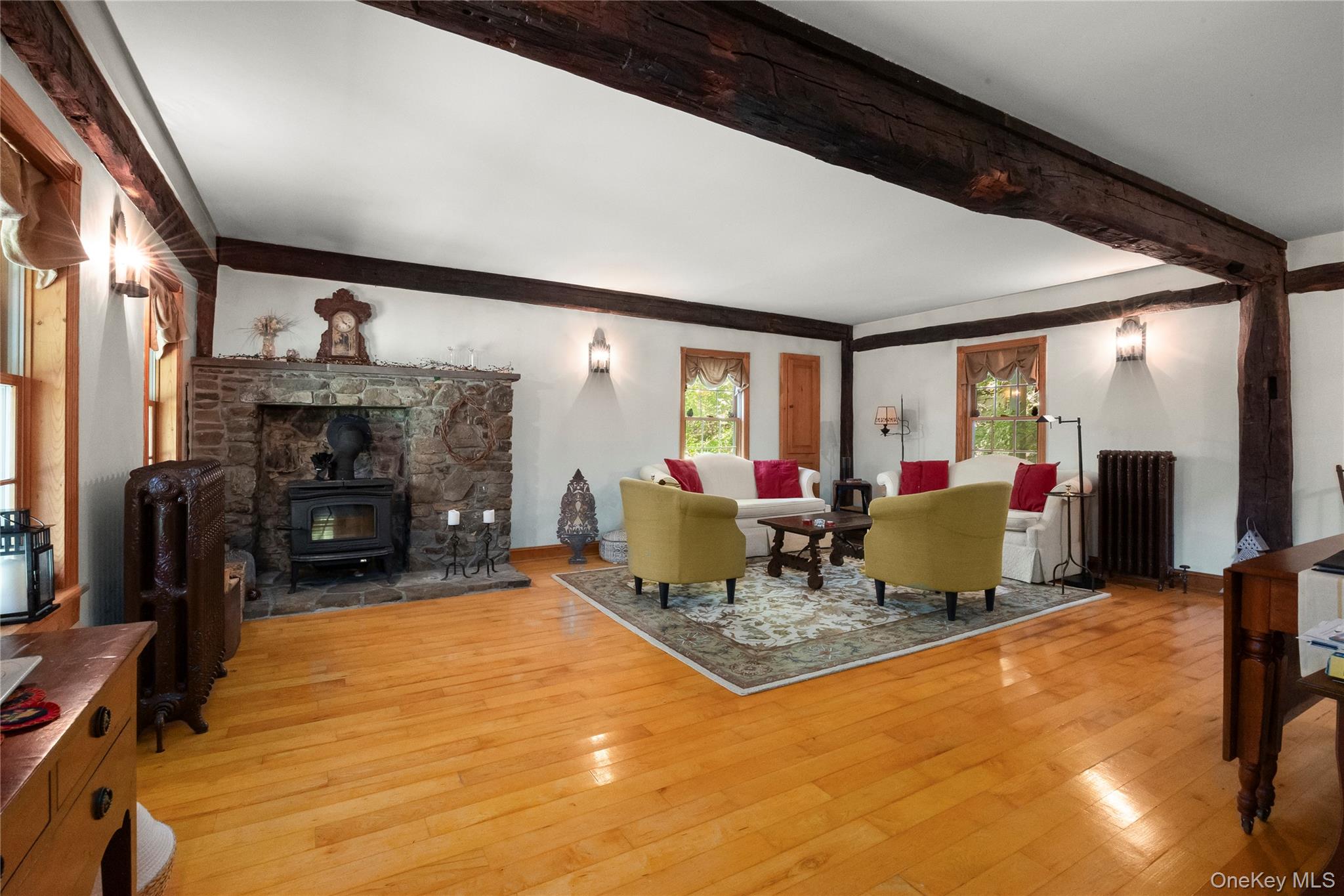 5 Link Road – For Sale photo 6