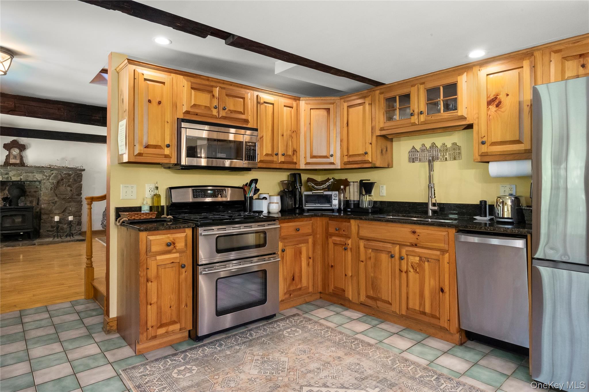 5 Link Road – For Sale photo 12