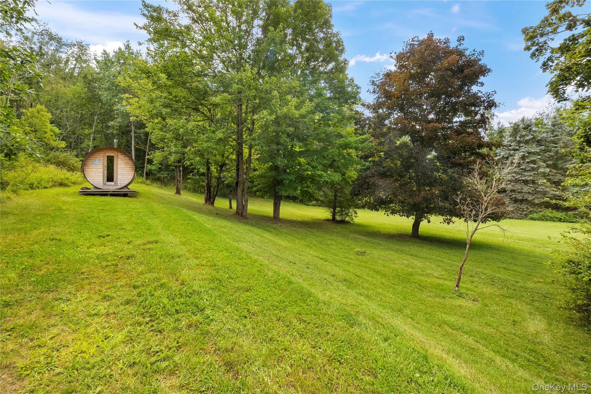 5 Link Road – For Sale photo 27