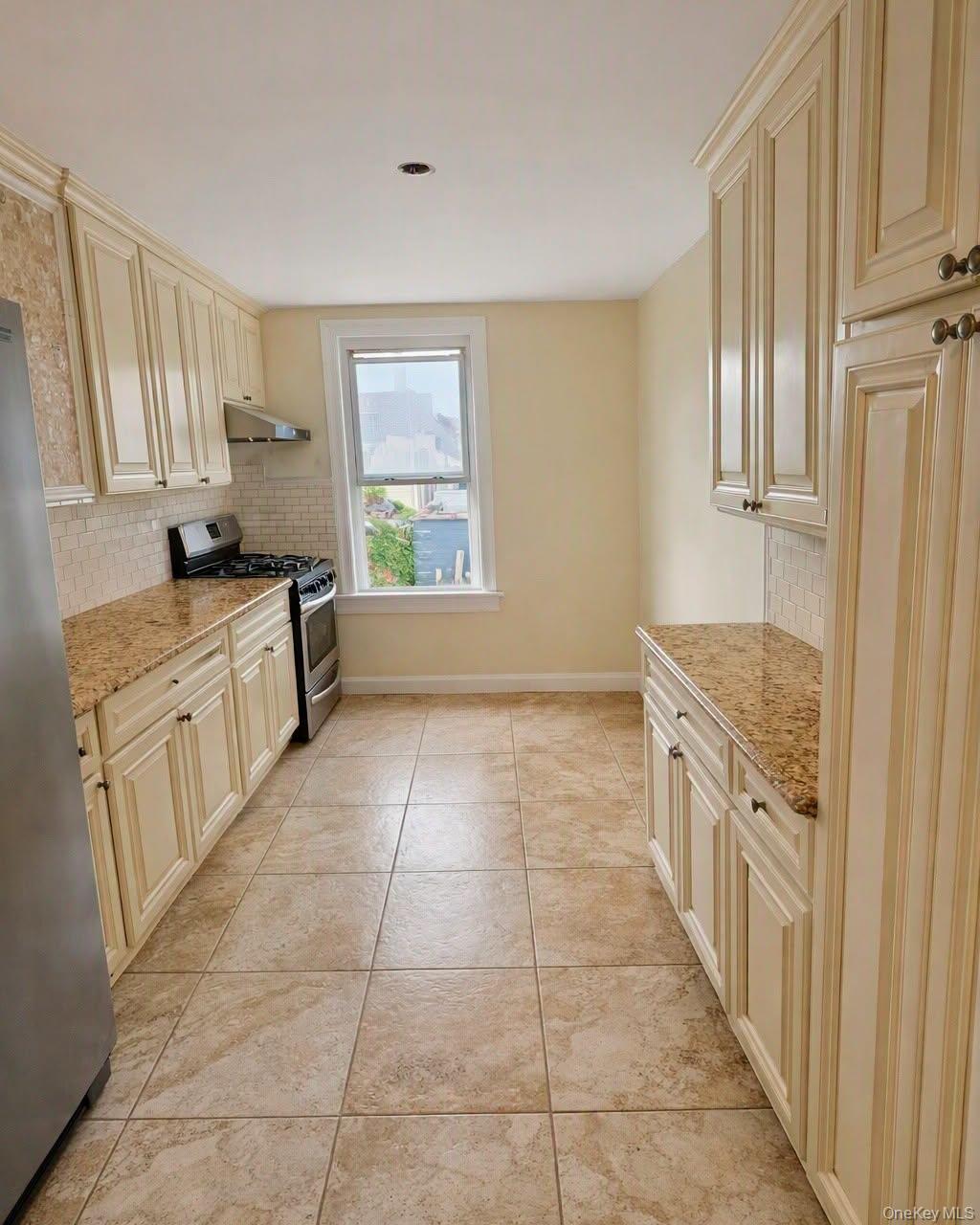 6807 59th Drive – For Rent photo 6