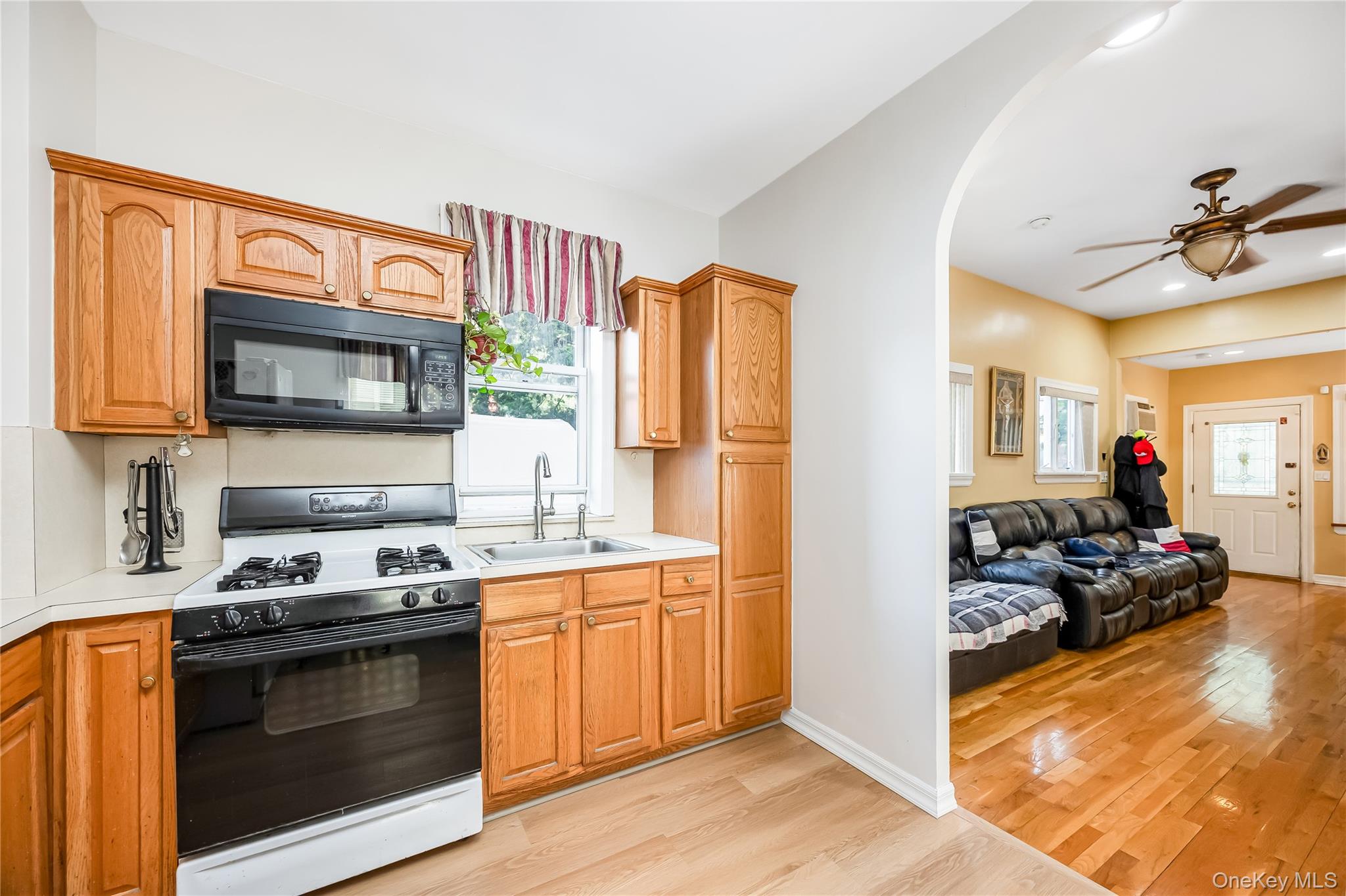 88-35 75th Avenue – For Sale photo 10