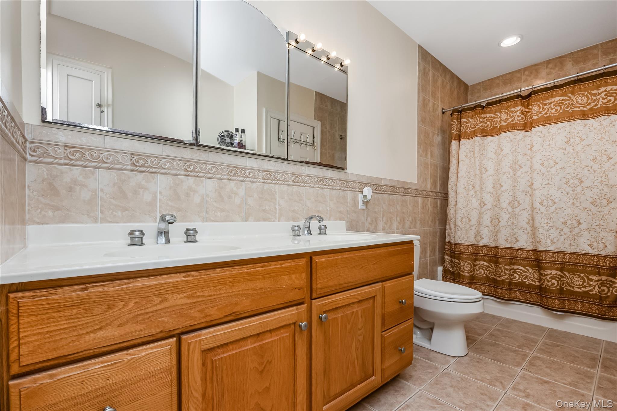 88-35 75th Avenue – For Sale photo 16