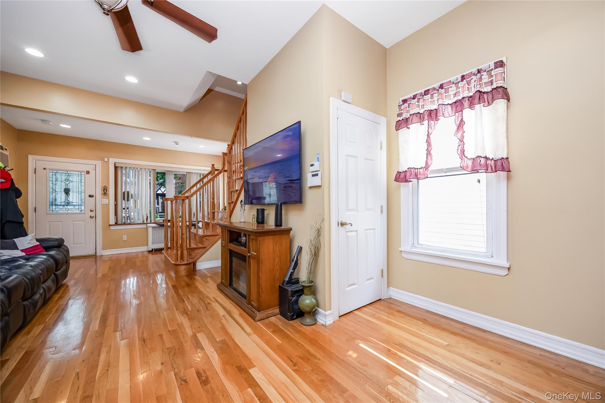 88-35 75th Avenue – For Sale photo 6