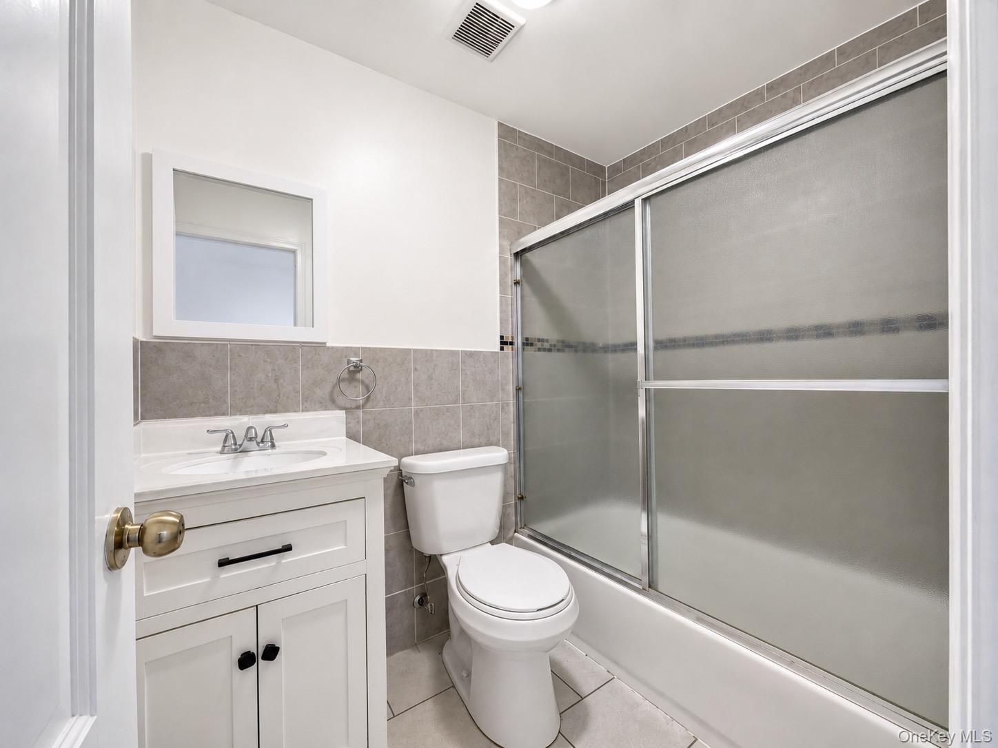 919 Bryant Avenue – For Sale photo 5