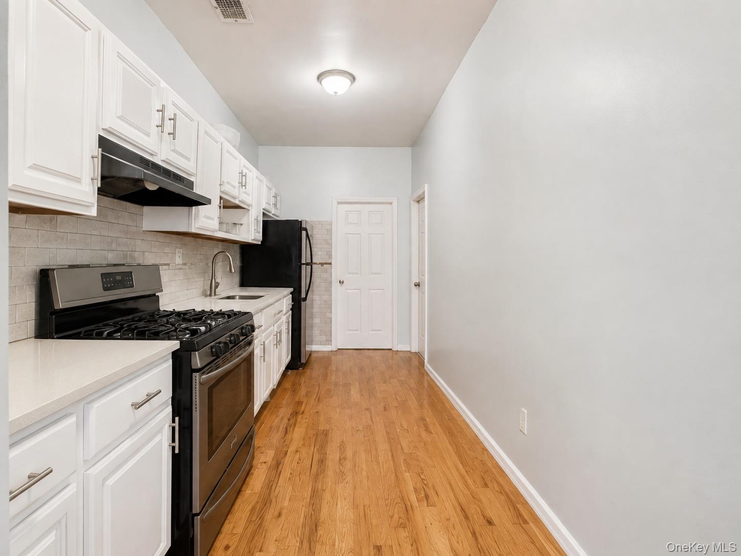 919 Bryant Avenue – For Sale photo 16
