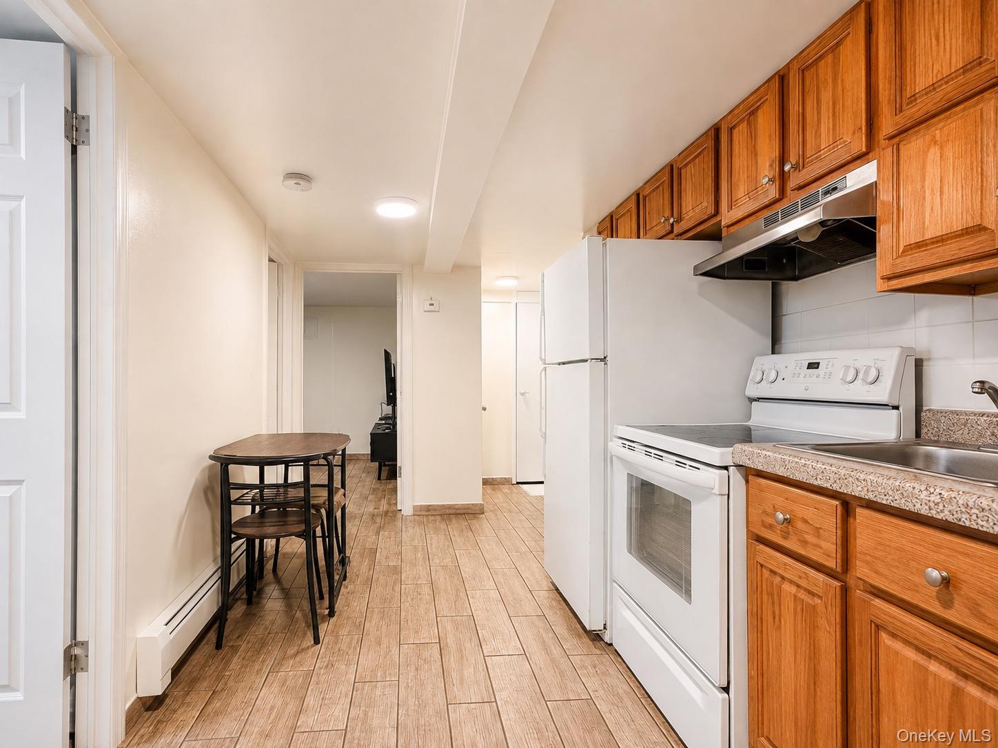 919 Bryant Avenue – For Sale photo 8