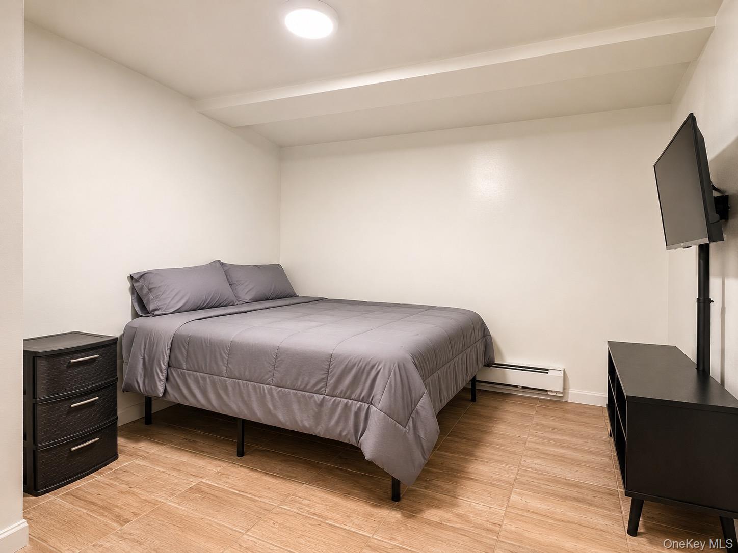 919 Bryant Avenue – For Sale photo 9