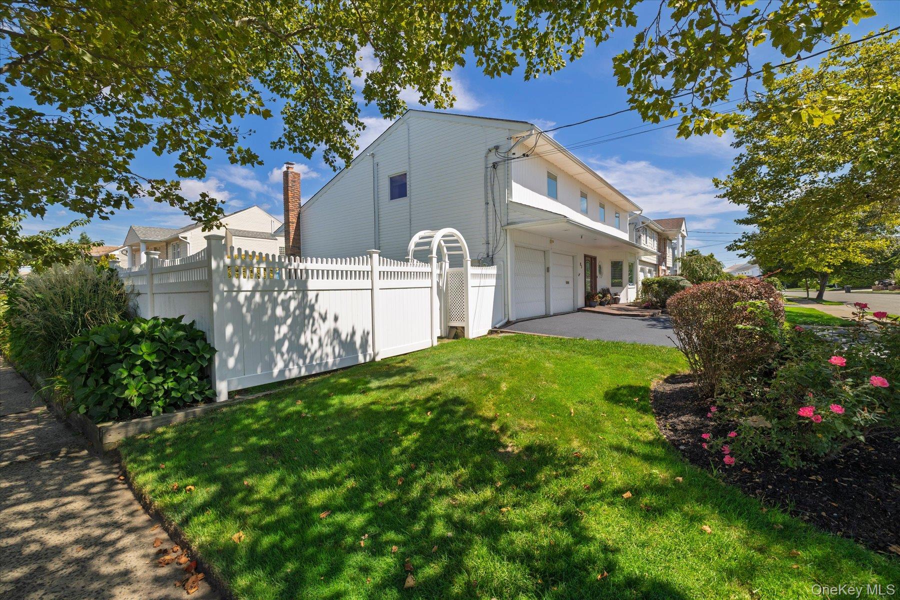 85 Jeffery Lane – For Sale photo 36