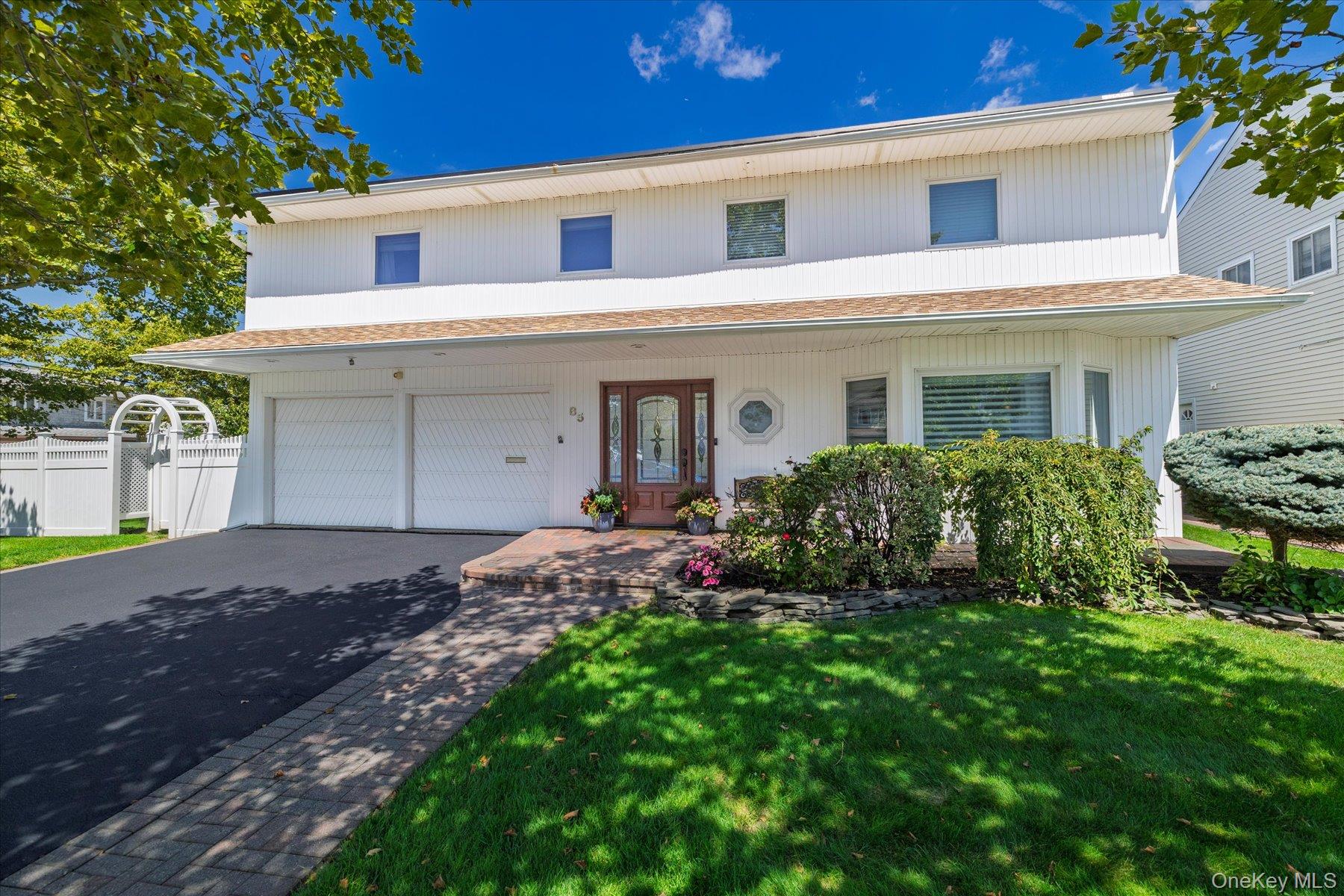 85 Jeffery Lane – For Sale