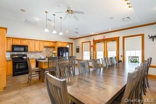 415 Gardenia Drive – For Sale photo 34