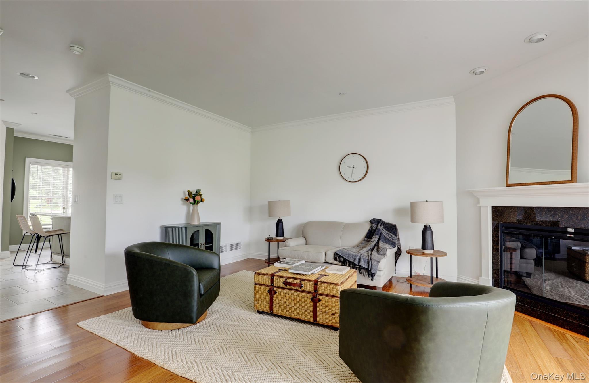 415 Gardenia Drive – For Sale photo 4