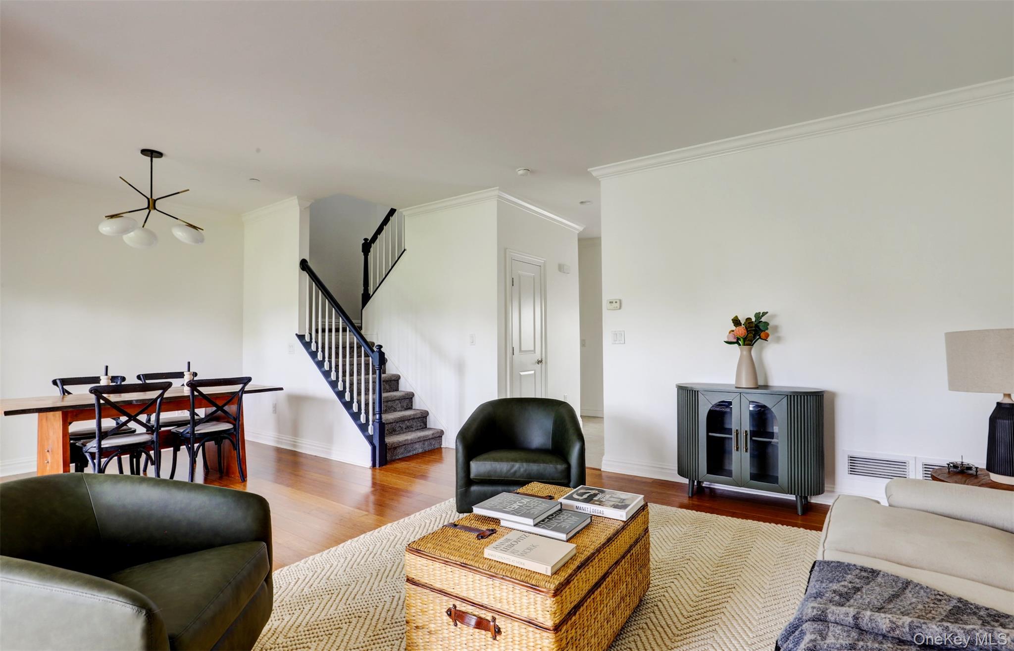 415 Gardenia Drive – For Sale photo 6
