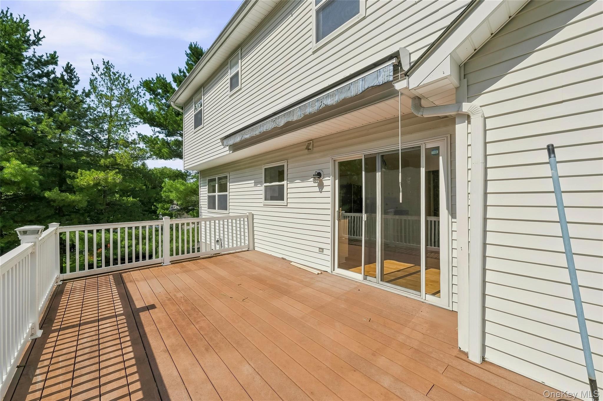35 Cunningham – For Rent photo 37