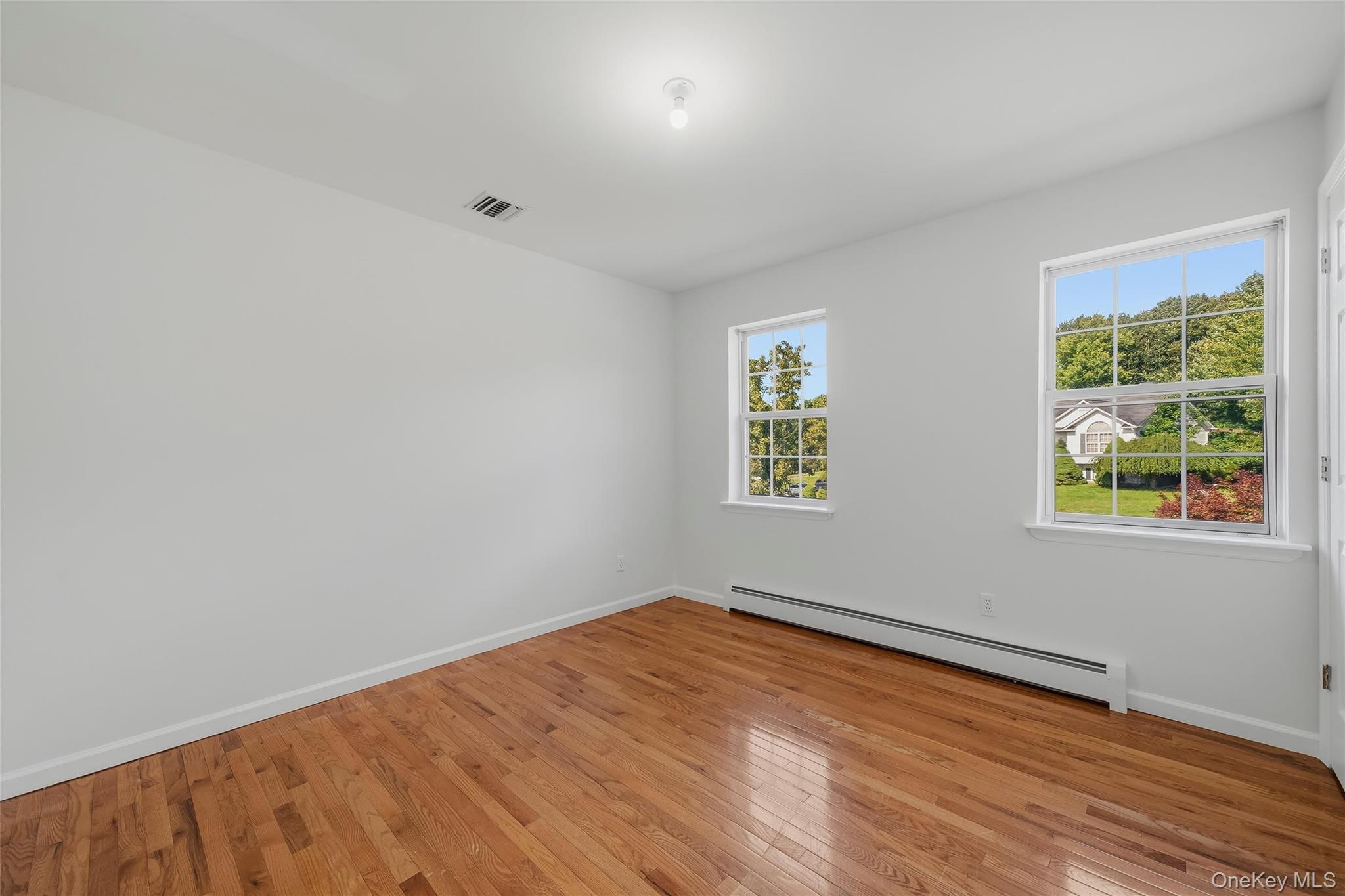 35 Cunningham – For Rent photo 27