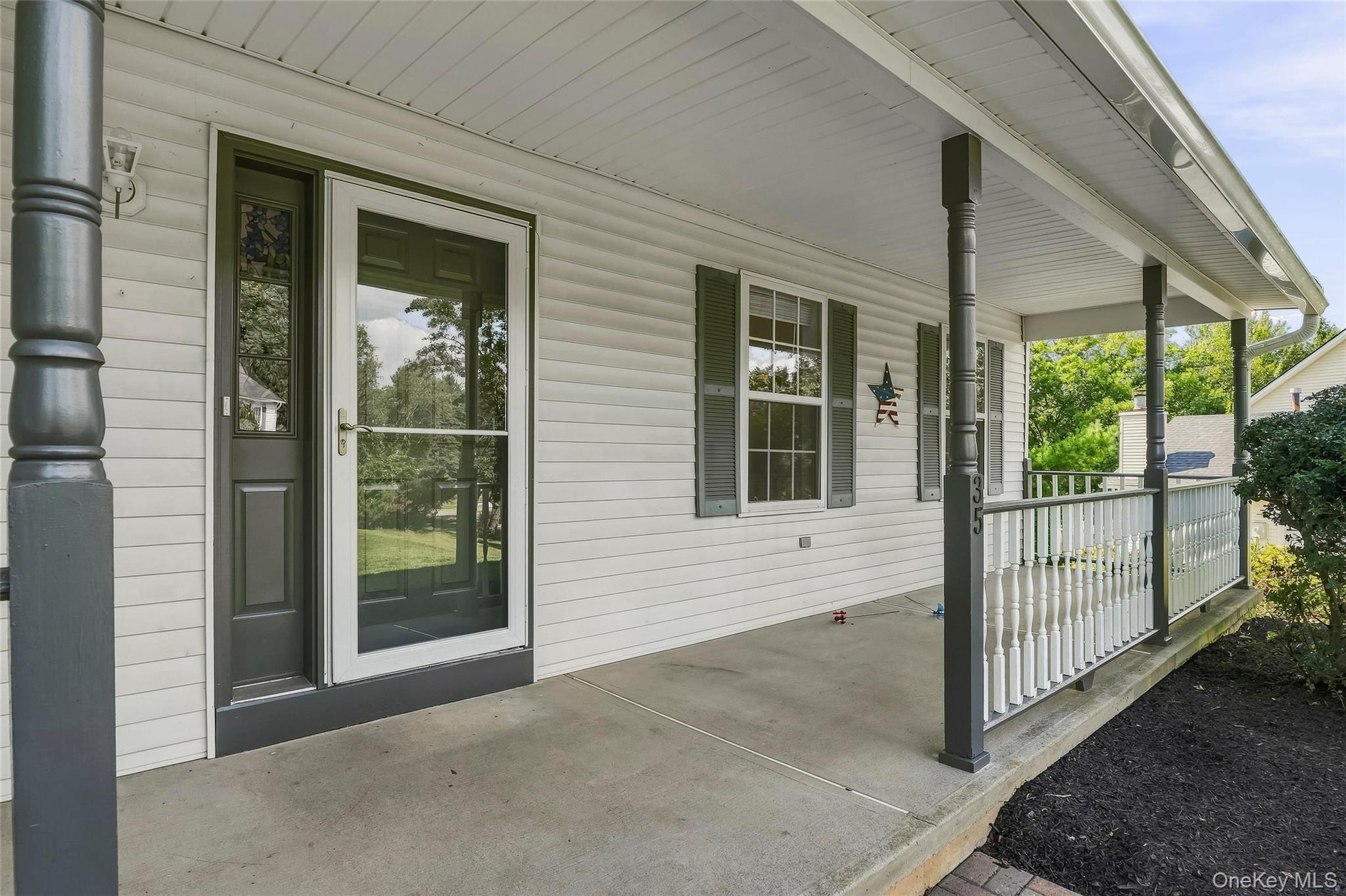 35 Cunningham – For Rent photo 4