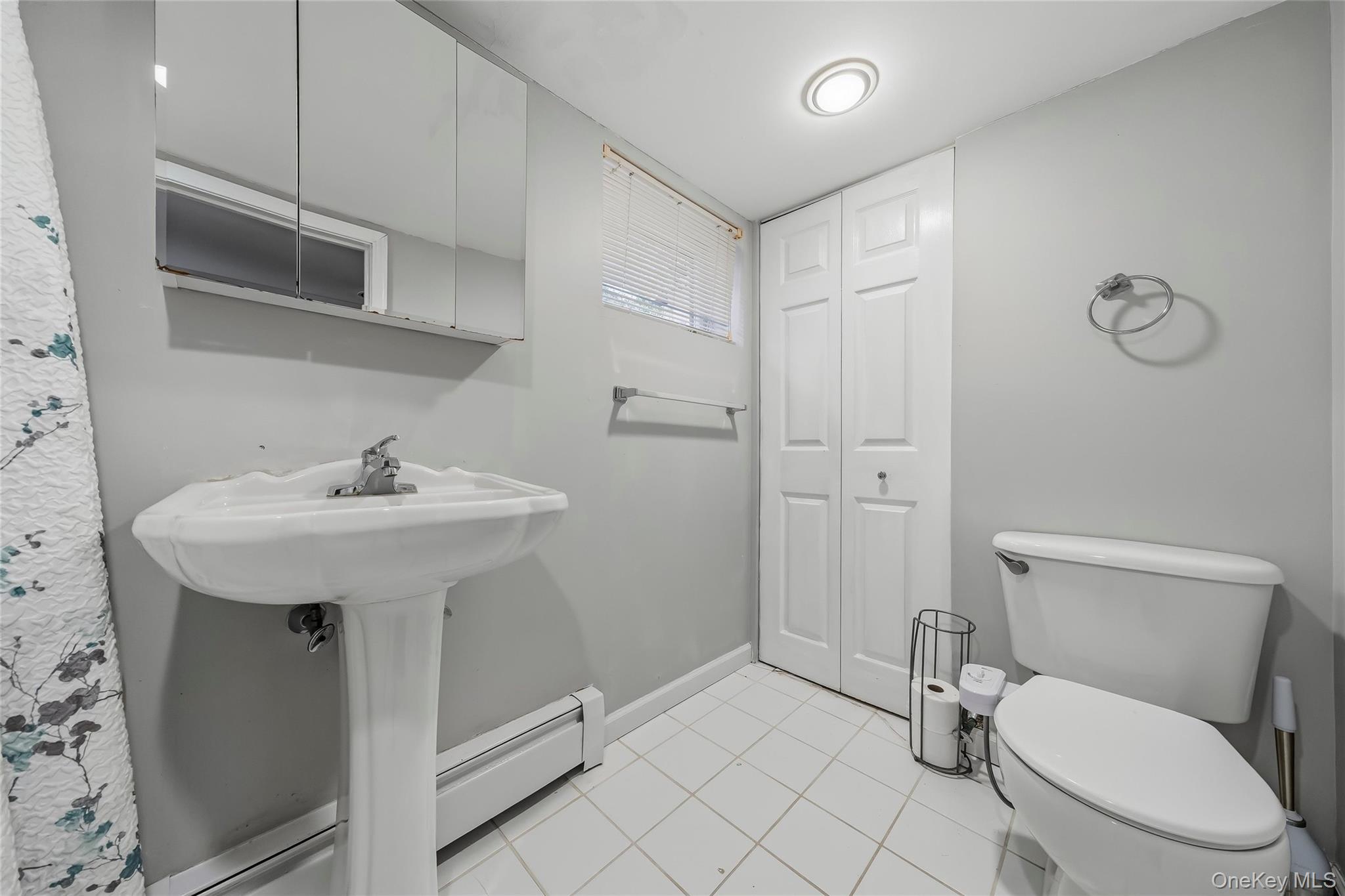 35 Cunningham – For Rent photo 36