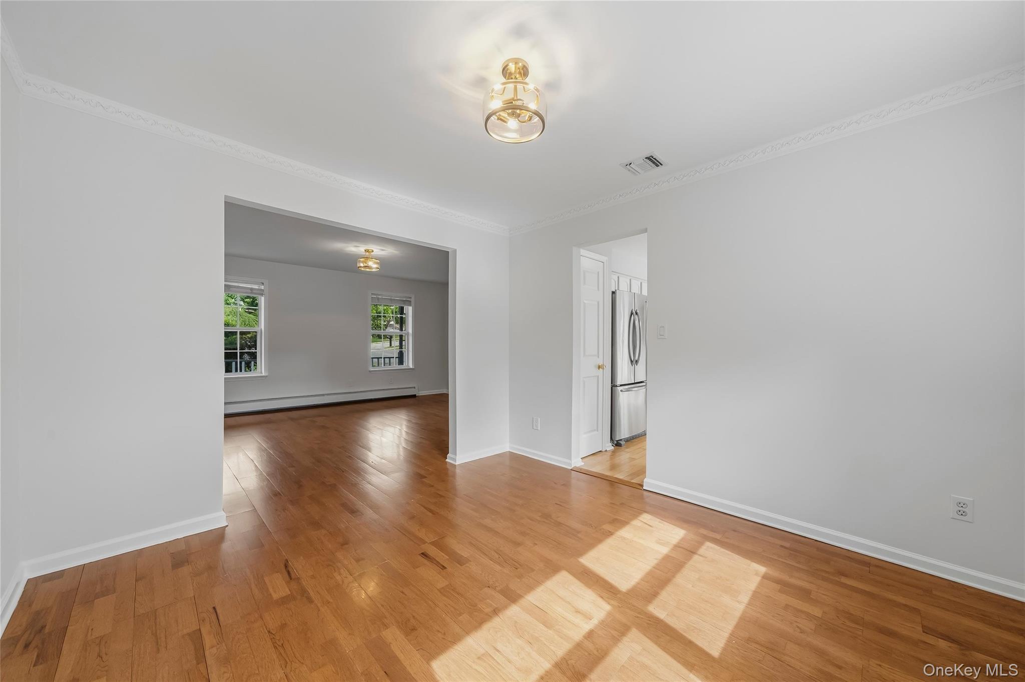 35 Cunningham – For Rent photo 14