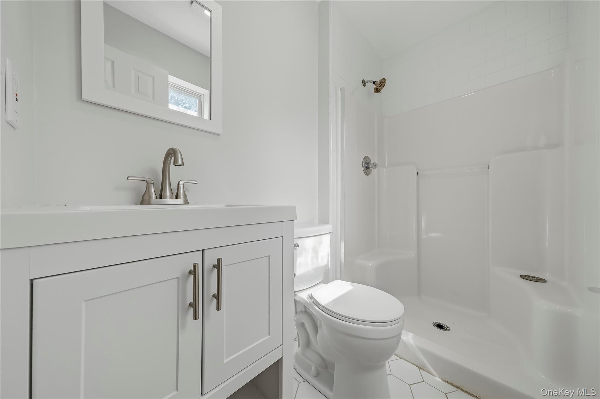 35 Cunningham – For Rent photo 34