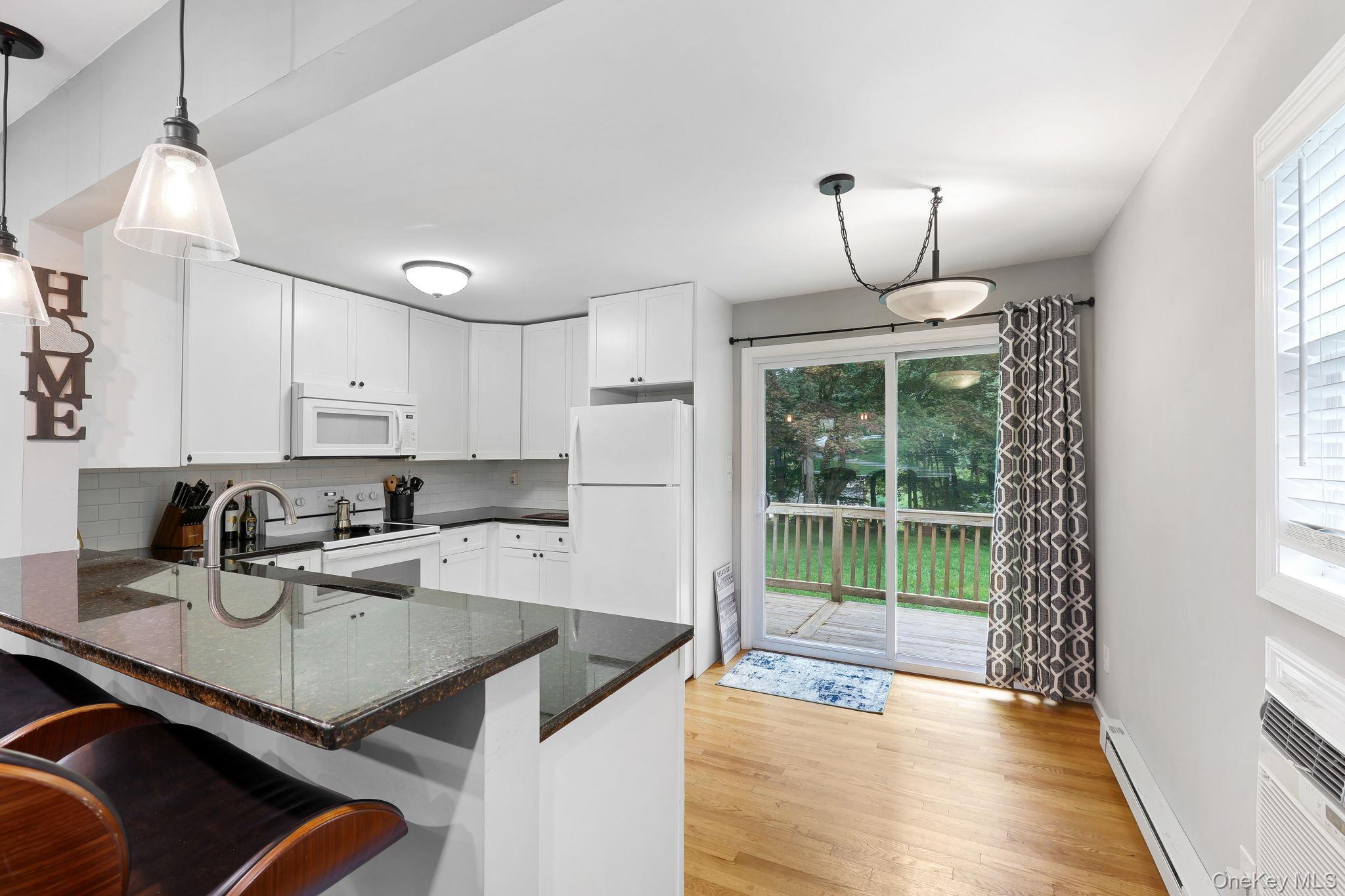 13 Arbutus Street – For Sale photo 14
