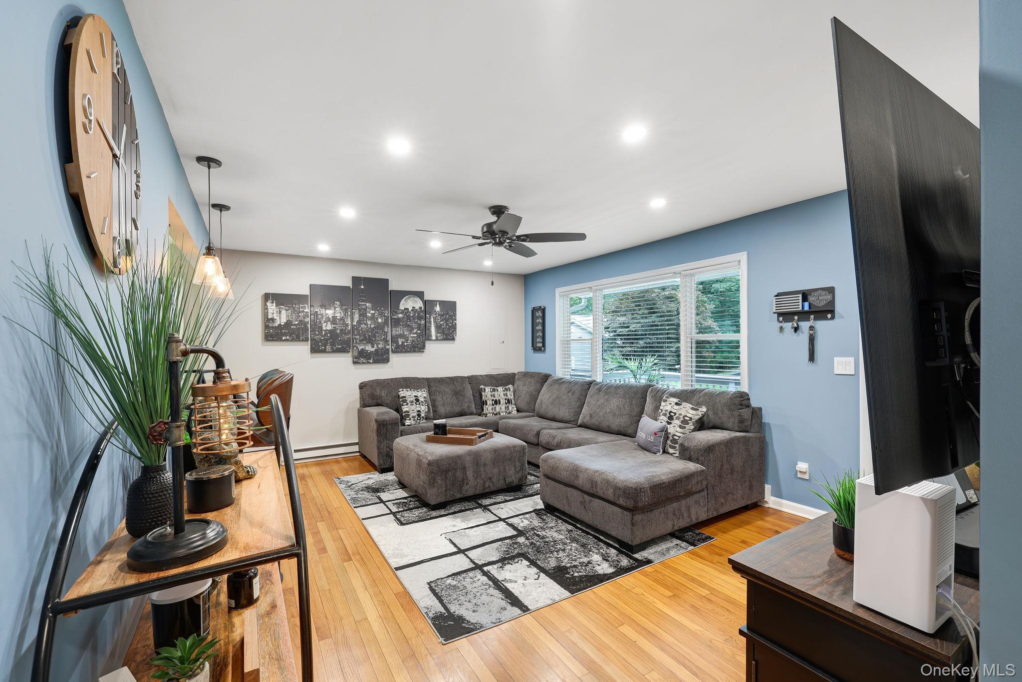 13 Arbutus Street – For Sale photo 12