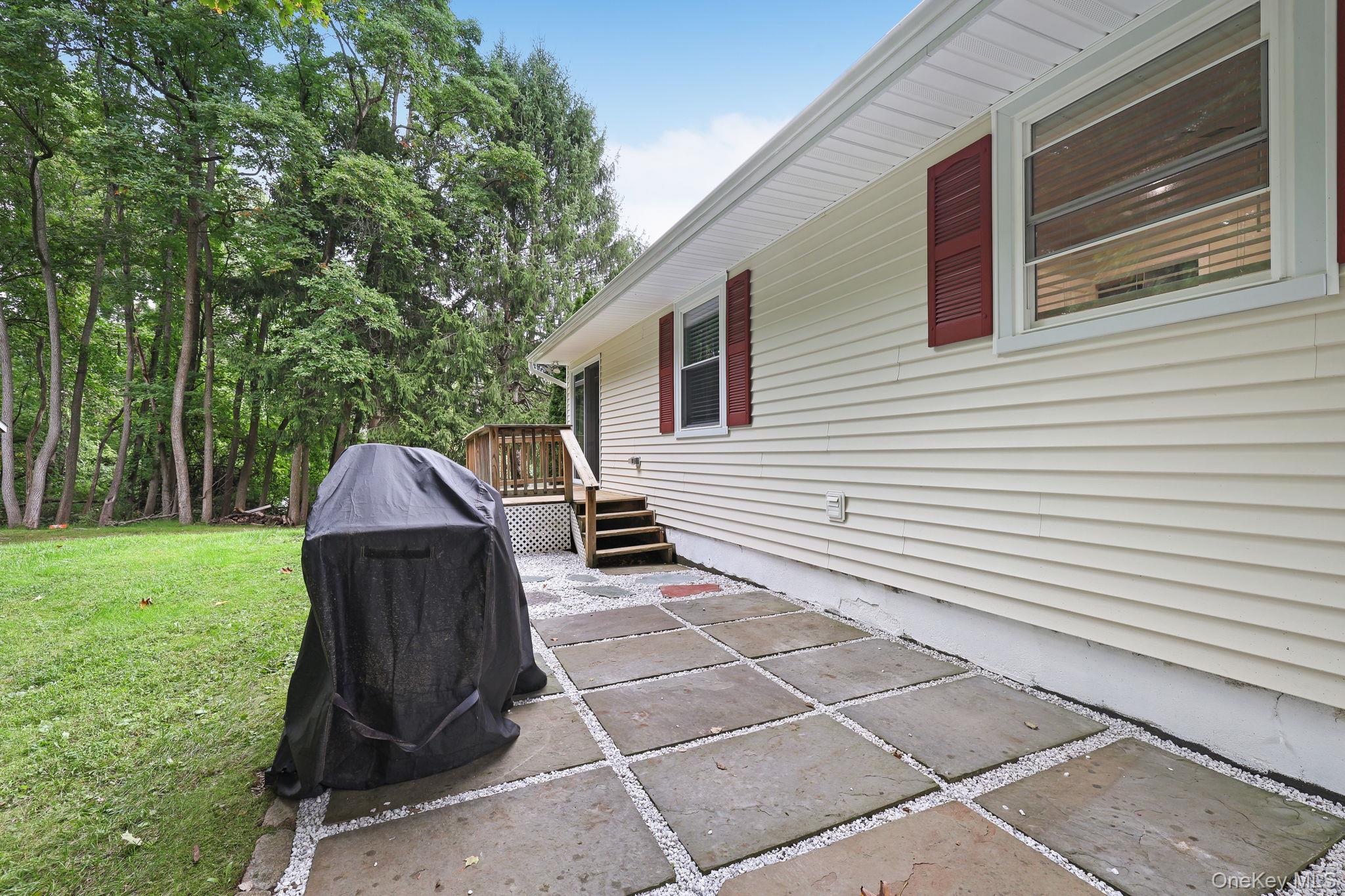 13 Arbutus Street – For Sale photo 27