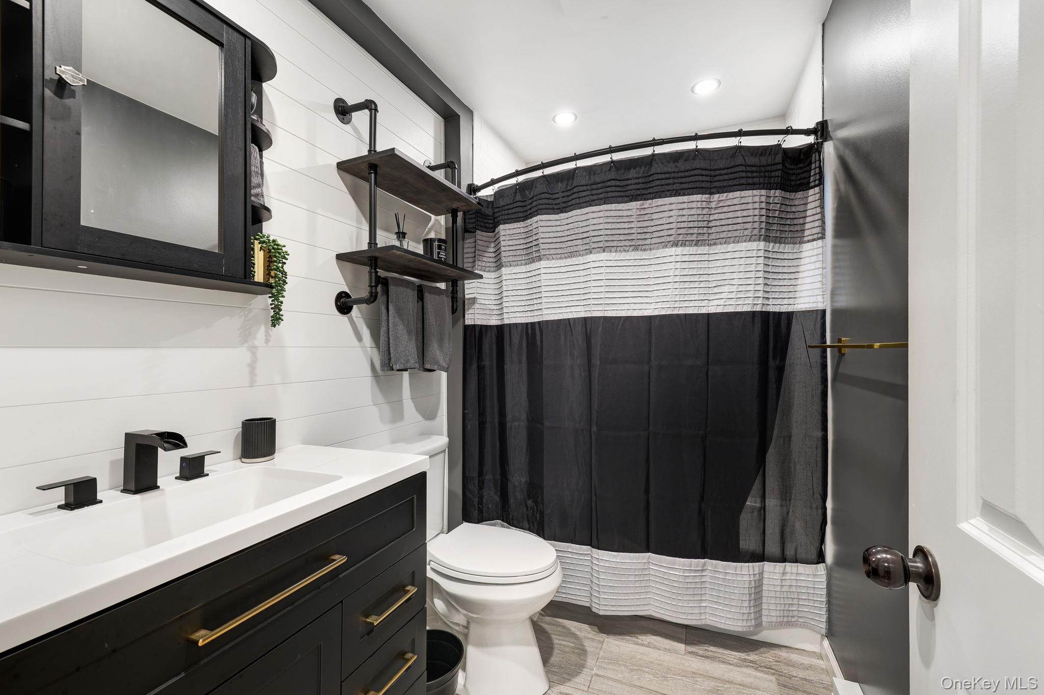 13 Arbutus Street – For Sale photo 21