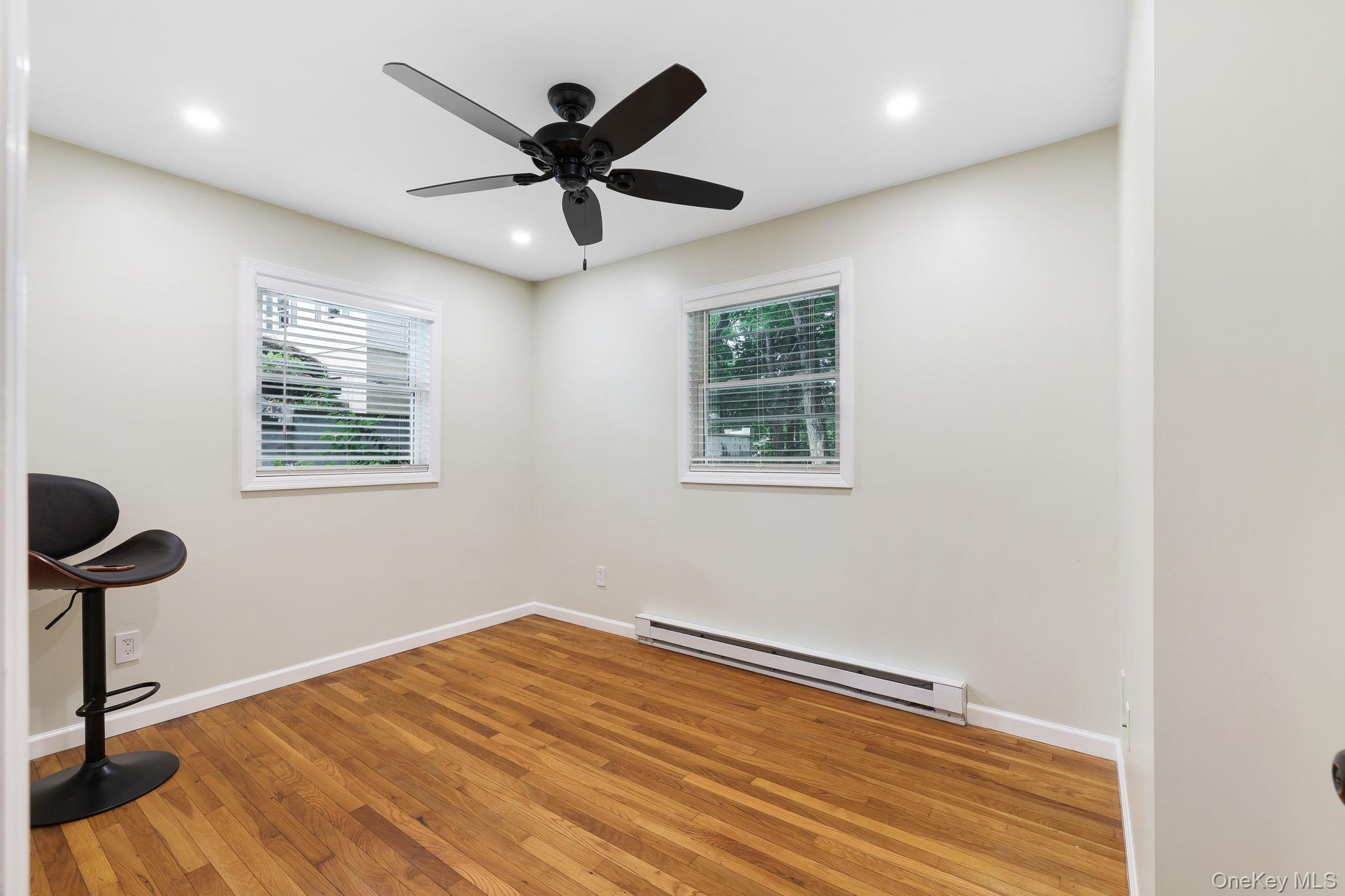 13 Arbutus Street – For Sale photo 23