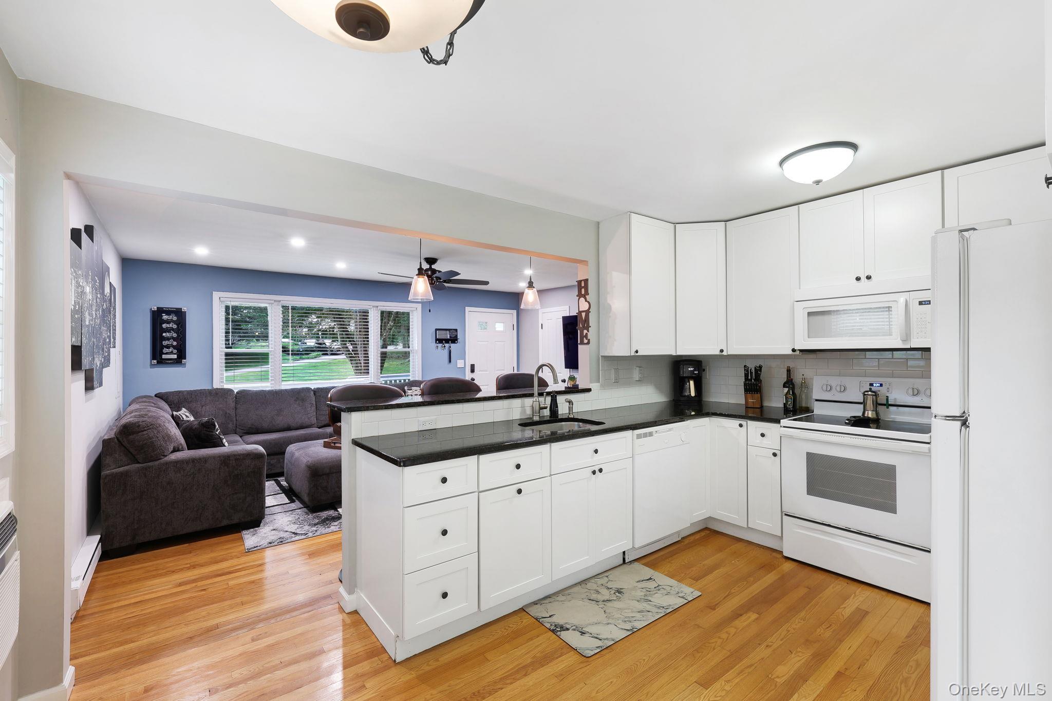 13 Arbutus Street – For Sale photo 15