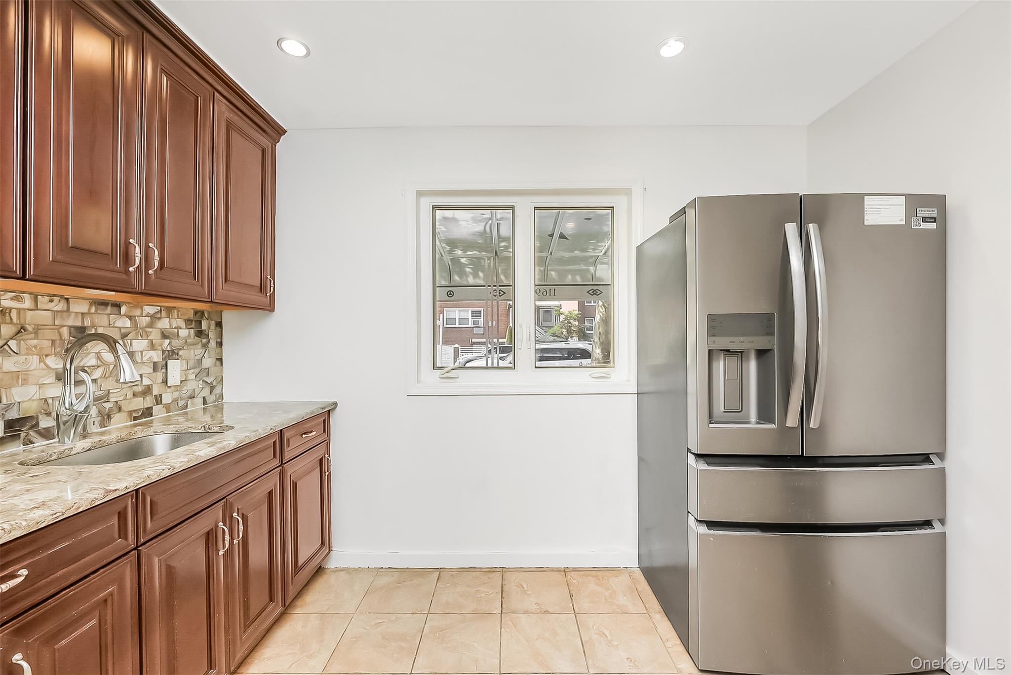 1169 81 Street E – For Sale photo 7