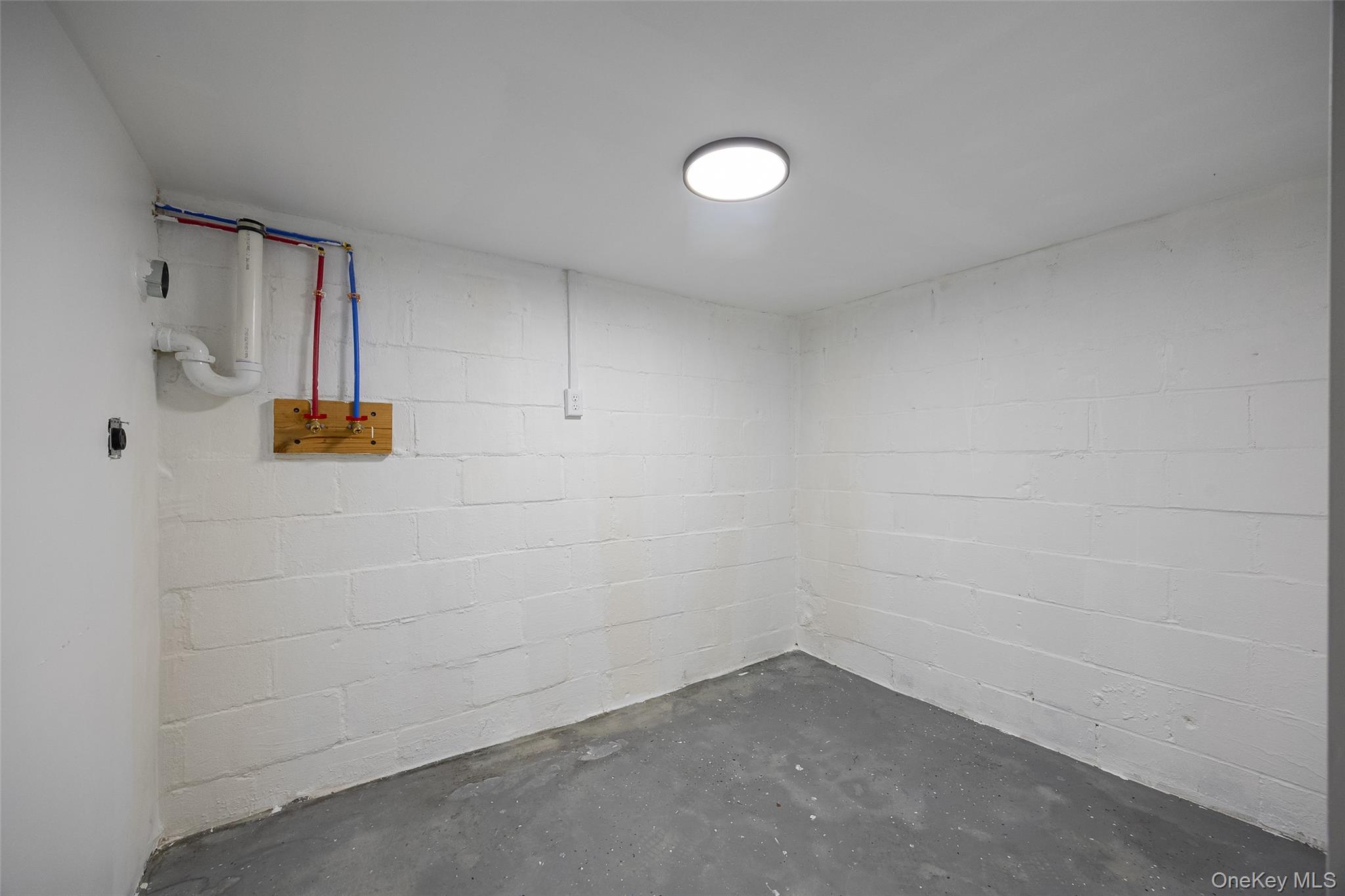 22 Henmond Boulevard – For Sale photo 27