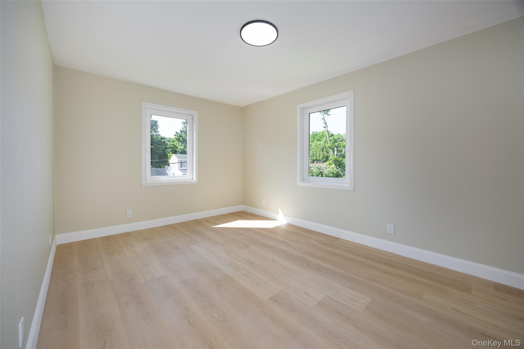 22 Henmond Boulevard – For Sale photo 20