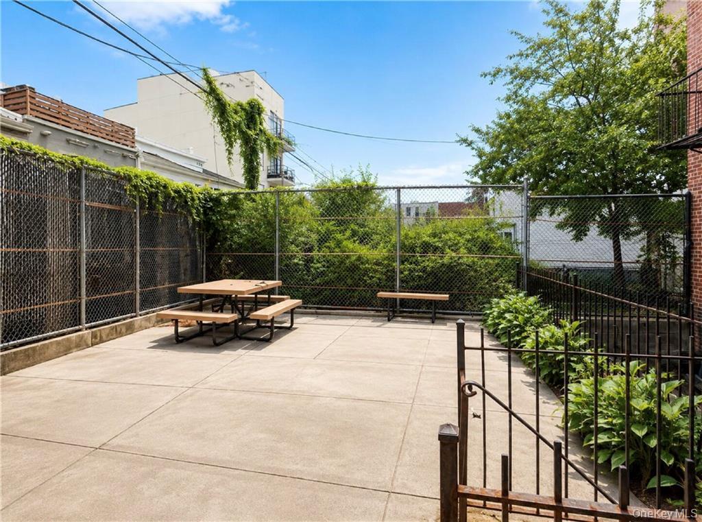 288 Sumpter Street – For Sale photo 3