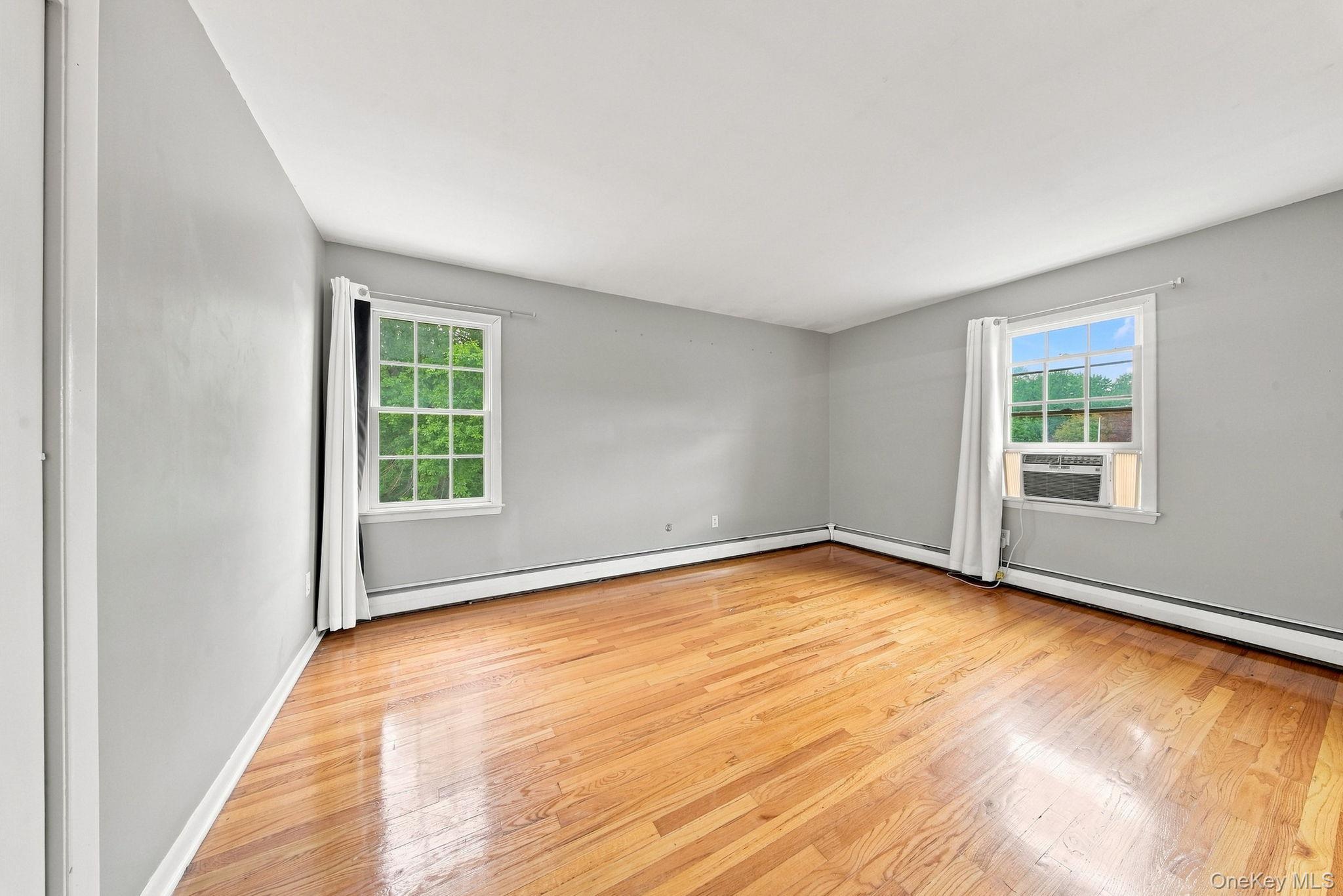 2 Fleetwood Drive – For Sale photo 24