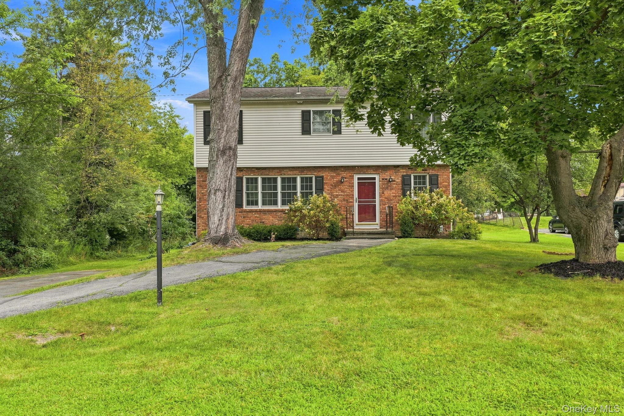 2 Fleetwood Drive – For Sale