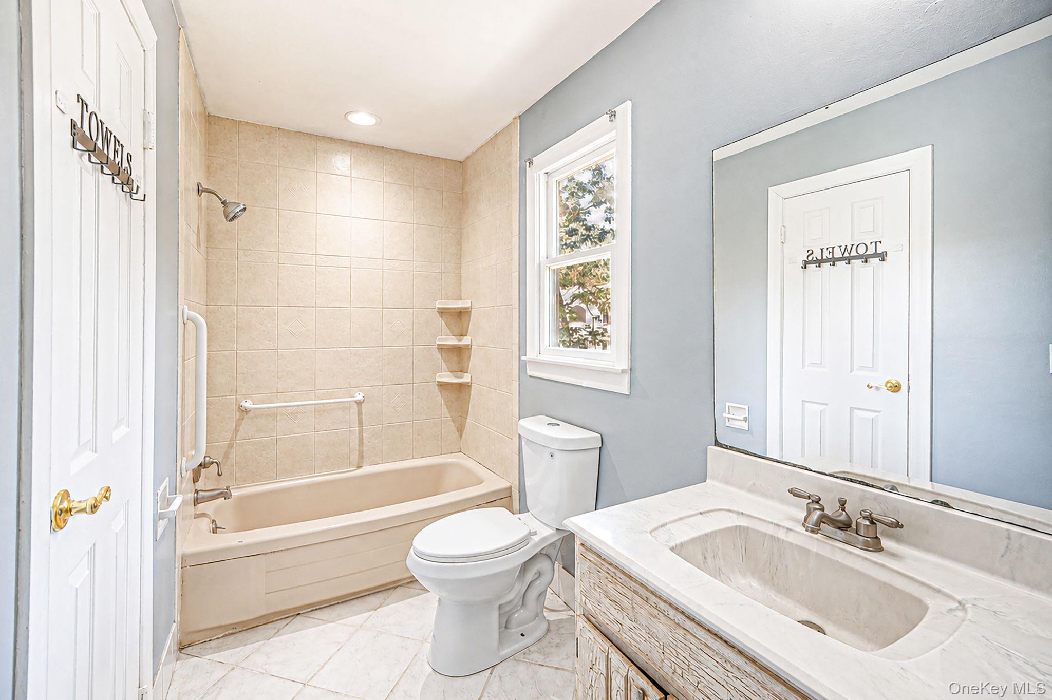 96 Oak Street – For Sale photo 36