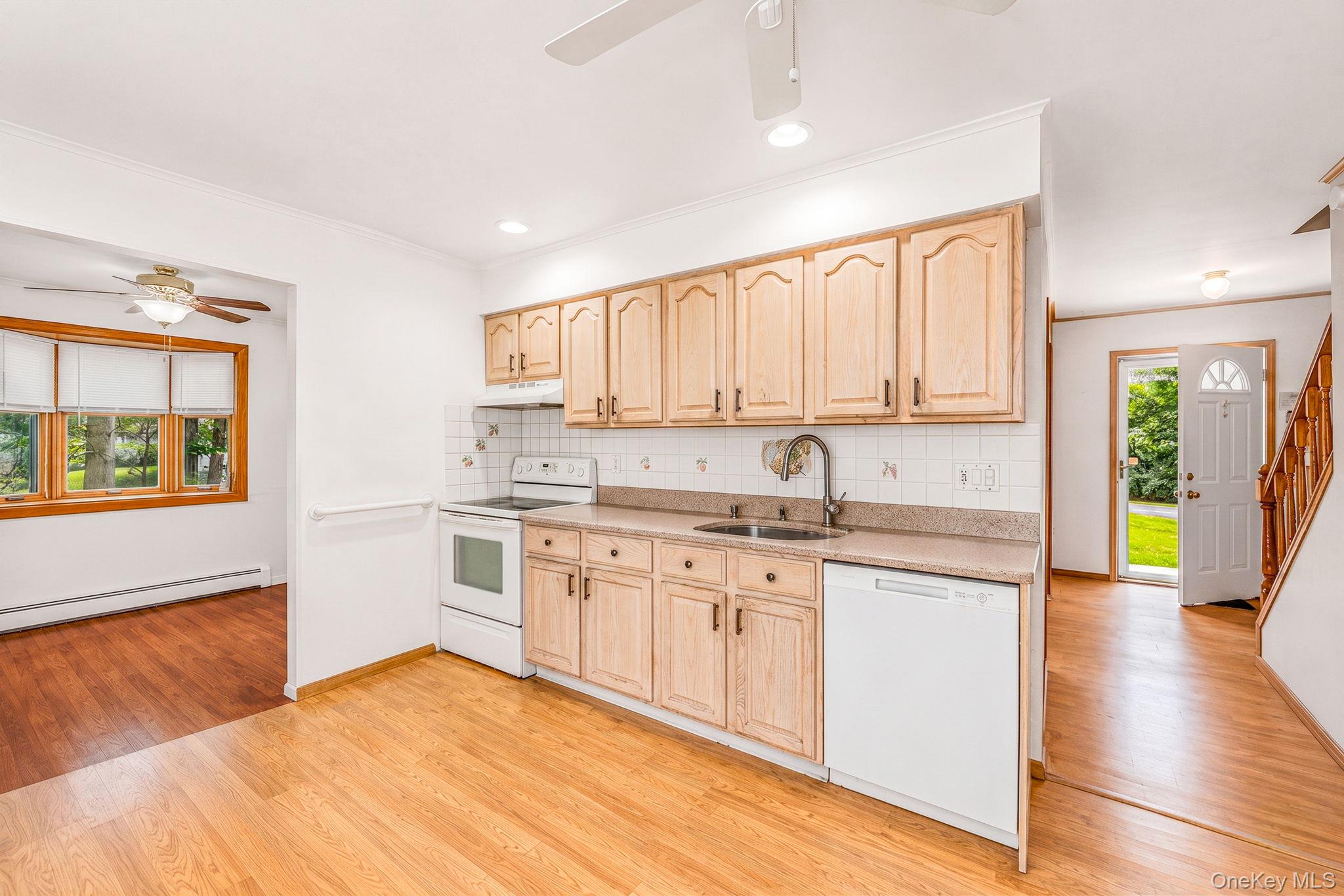 96 Oak Street – For Sale photo 16