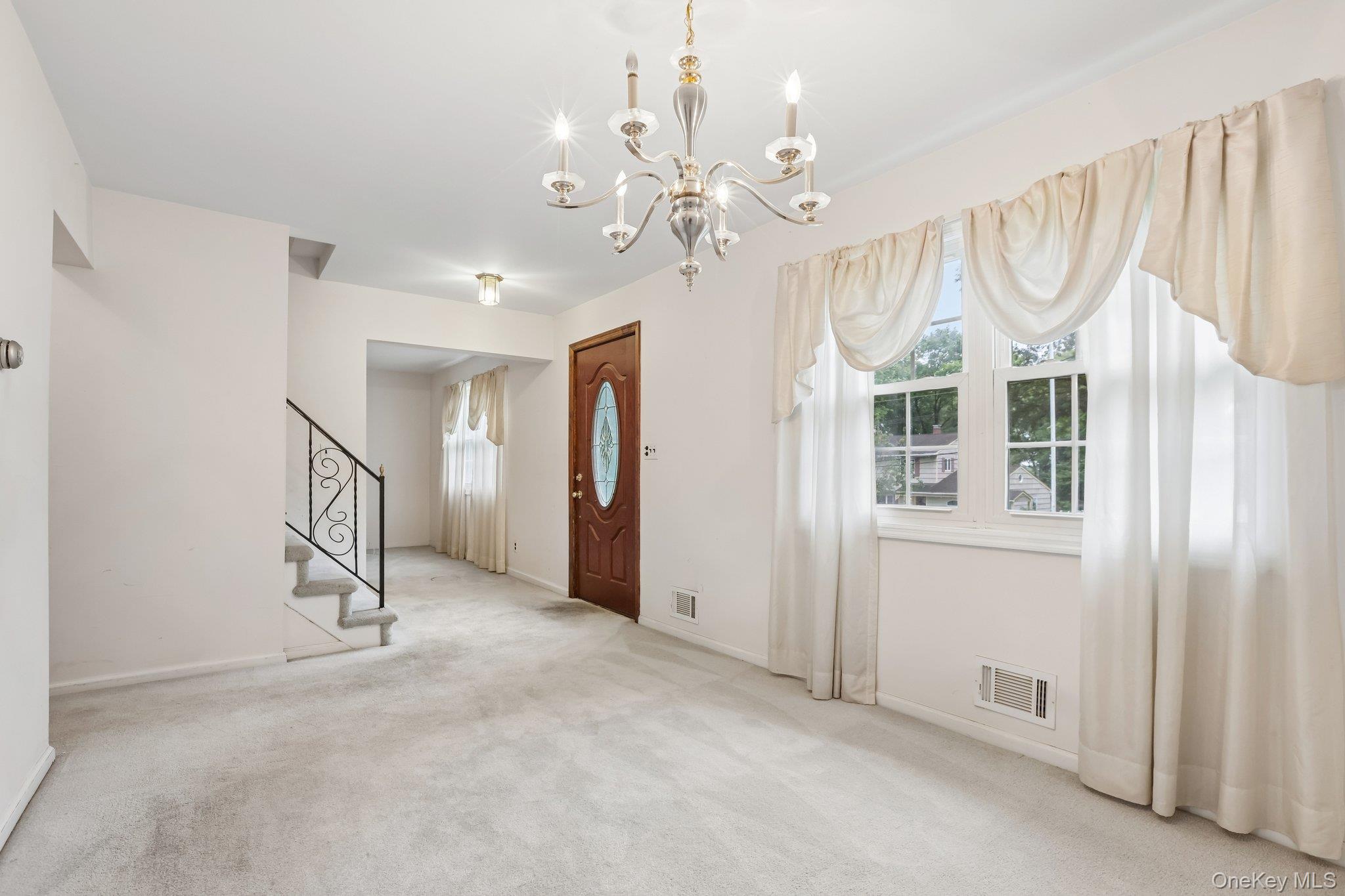 1 Marion Court – For Sale photo 6