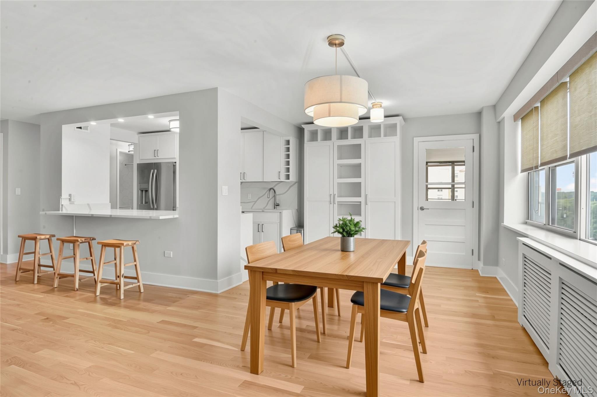 2 Washington Square, Unit 3E photo 7