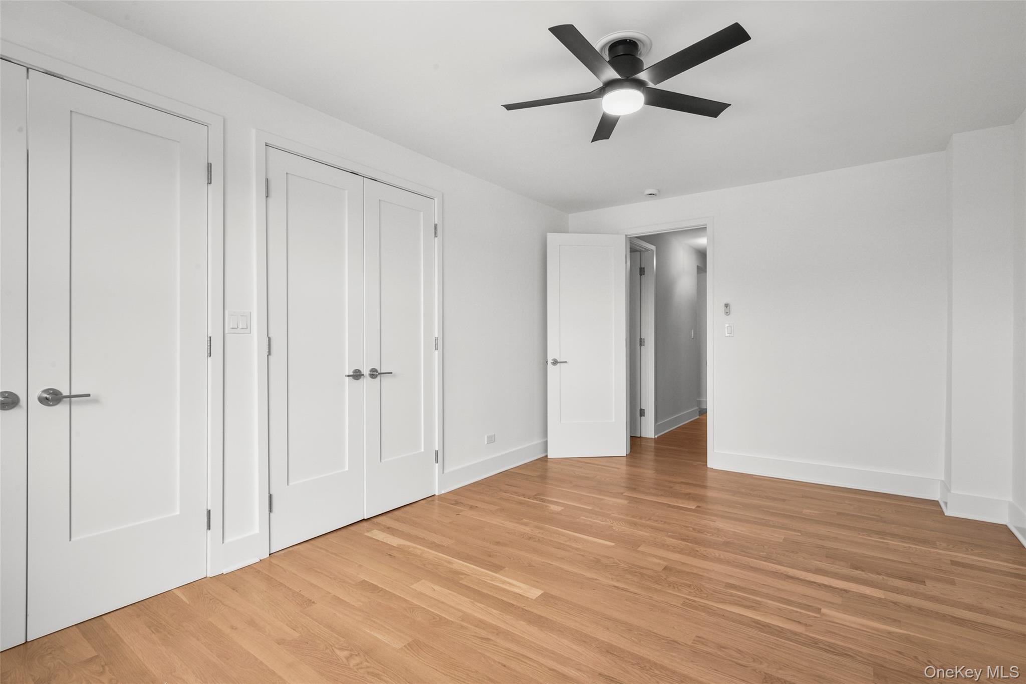 2 Washington Square, Unit 3E photo 13