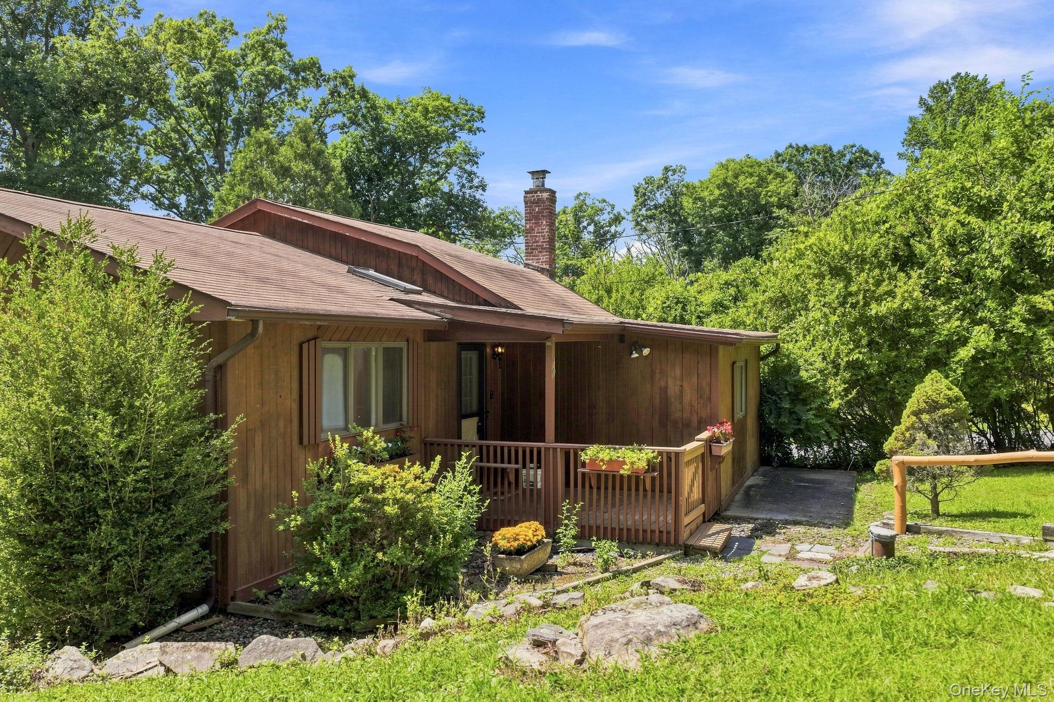 49 Maple Trail – For Sale