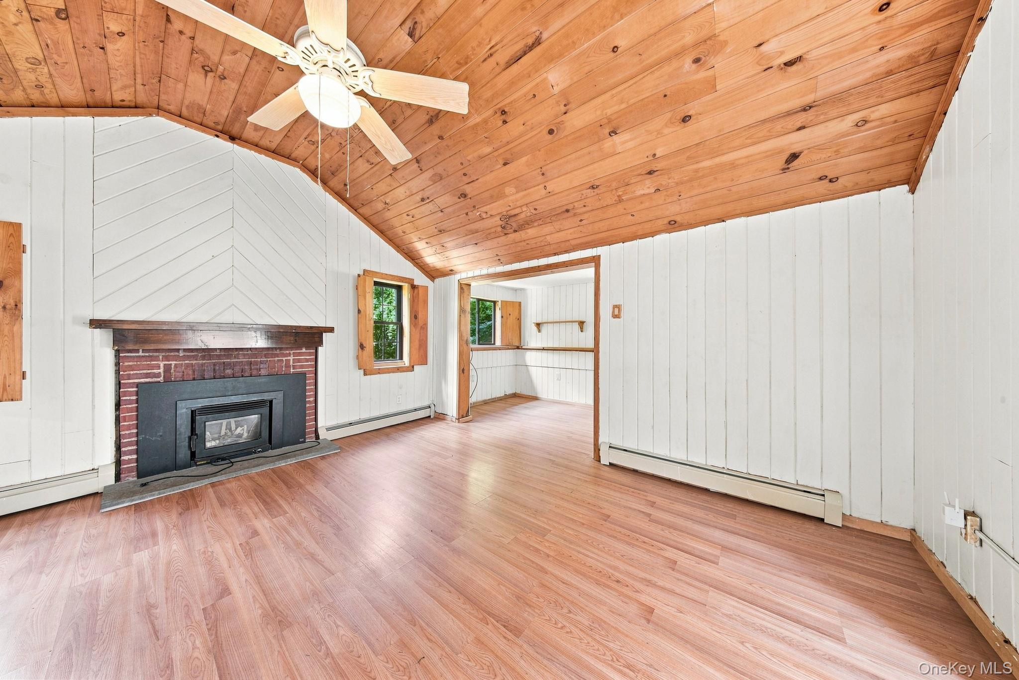 49 Maple Trail – For Sale photo 7