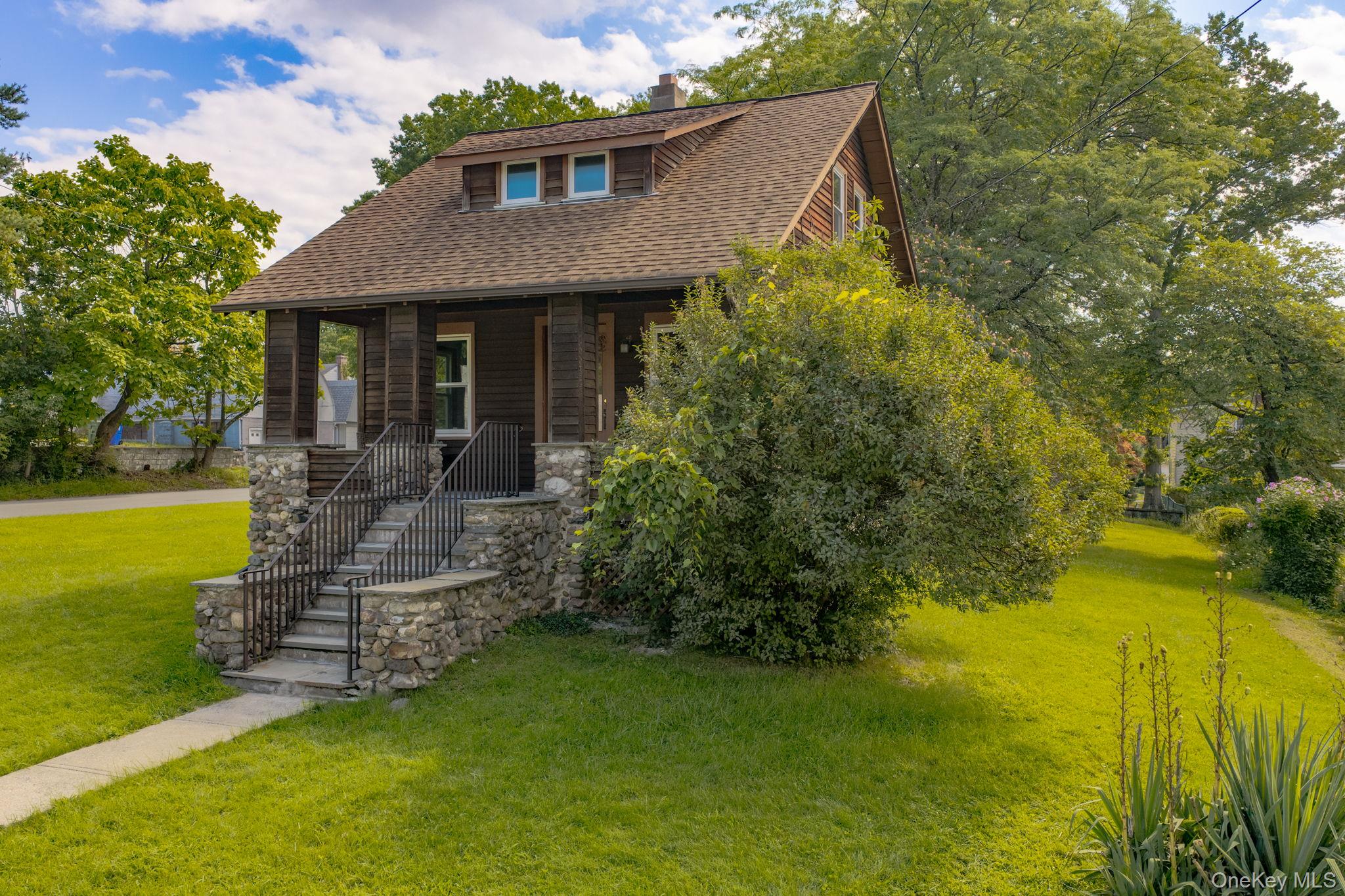 256 Cottage Street – For Sale